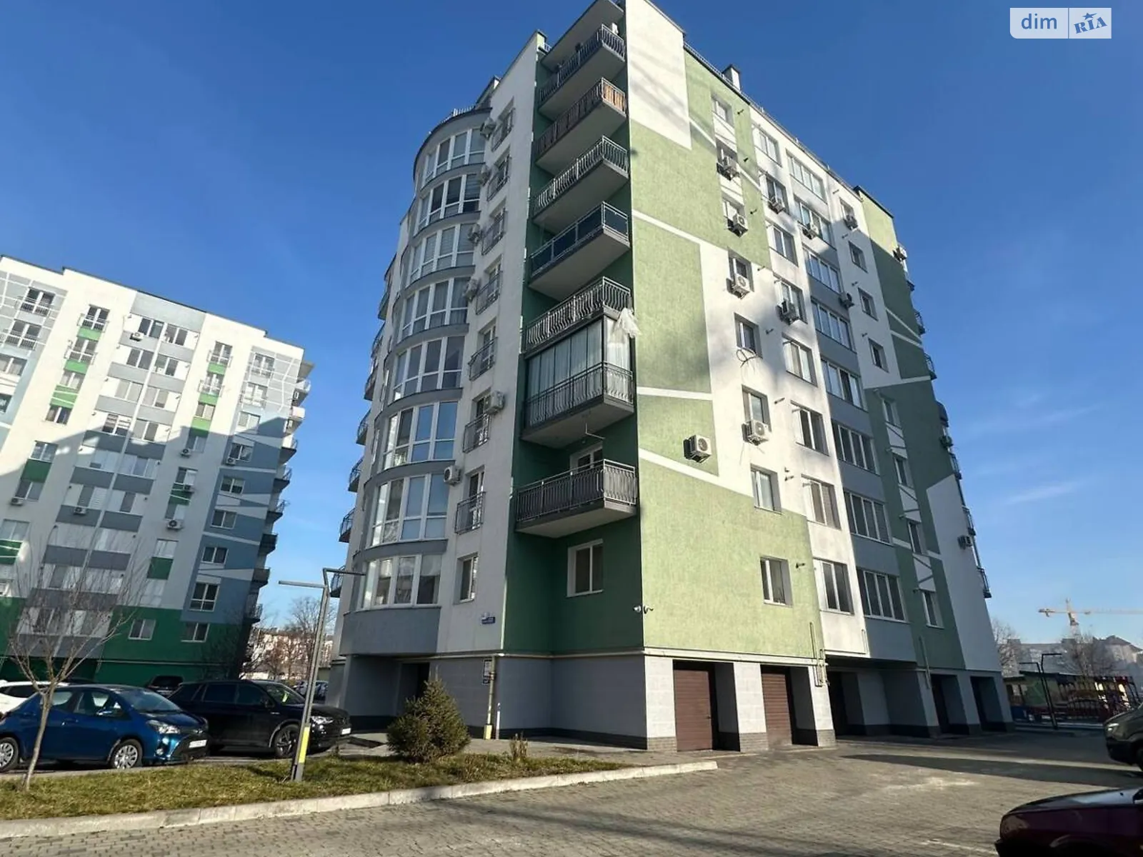 Продается 3-комнатная квартира 91.1 кв. м в Ивано-Франковске, ул. Национальной Гвардии, 14С - фото 1