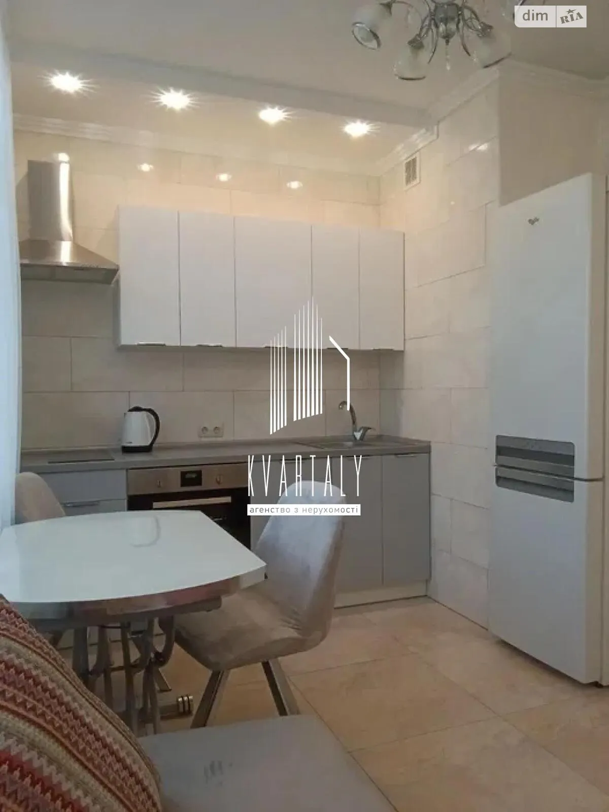 Продається 1-кімнатна квартира 42 кв. м у, цена: 84000 $ - фото 1
