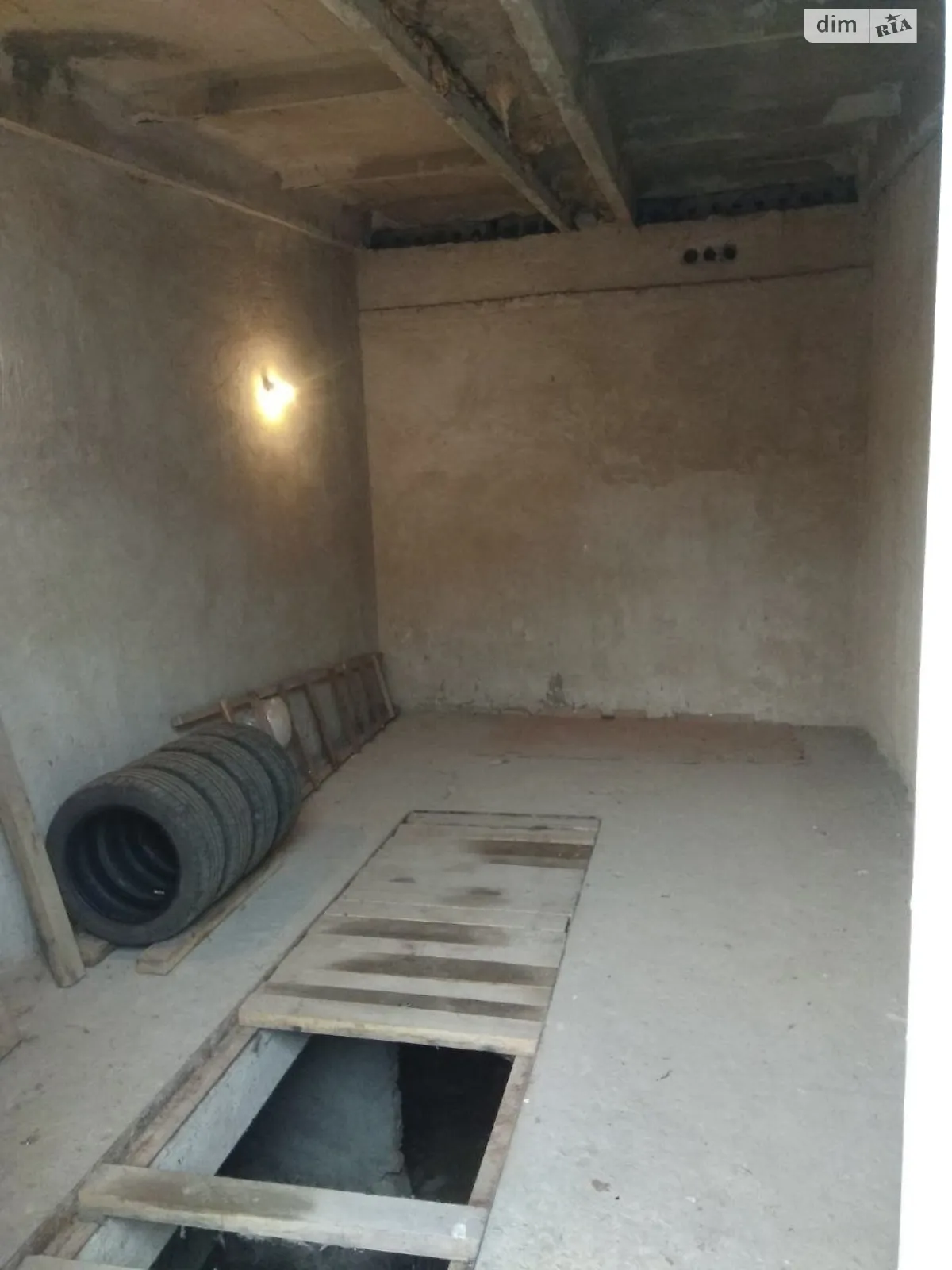 Продається окремий гараж під бус на 18.9 кв. м, цена: 6500 $ - фото 1
