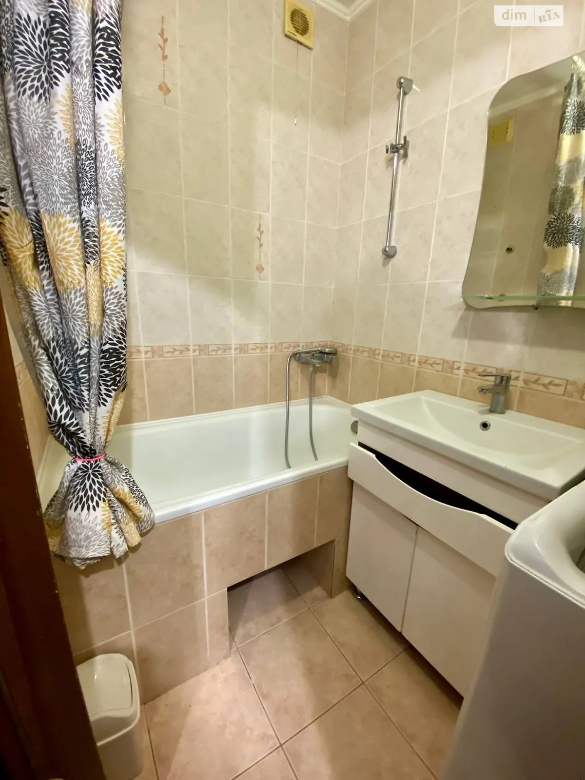 Сдается в аренду 2-комнатная квартира 48 кв. м в Ровно, ул. Шопена - фото 1
