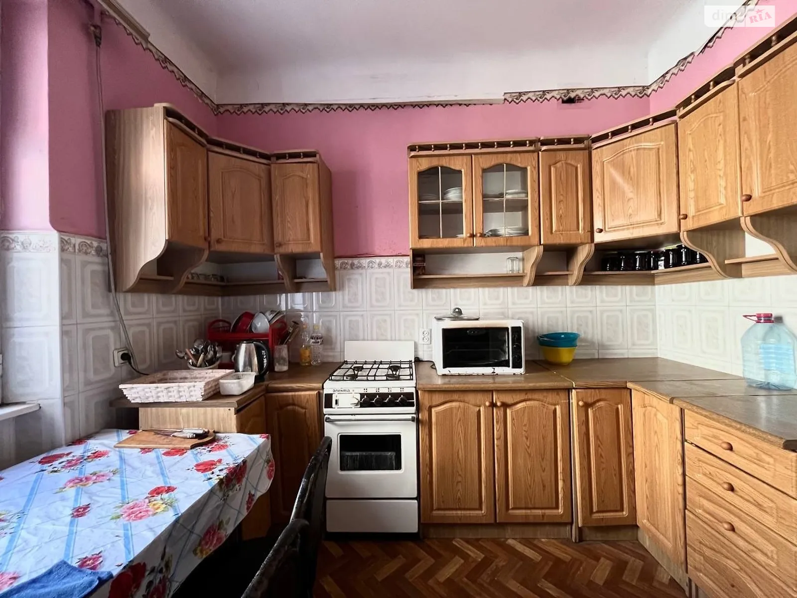 Сдается в аренду 4-комнатная квартира 85 кв. м в Черновцах, ул. Шевченко Тараса - фото 1