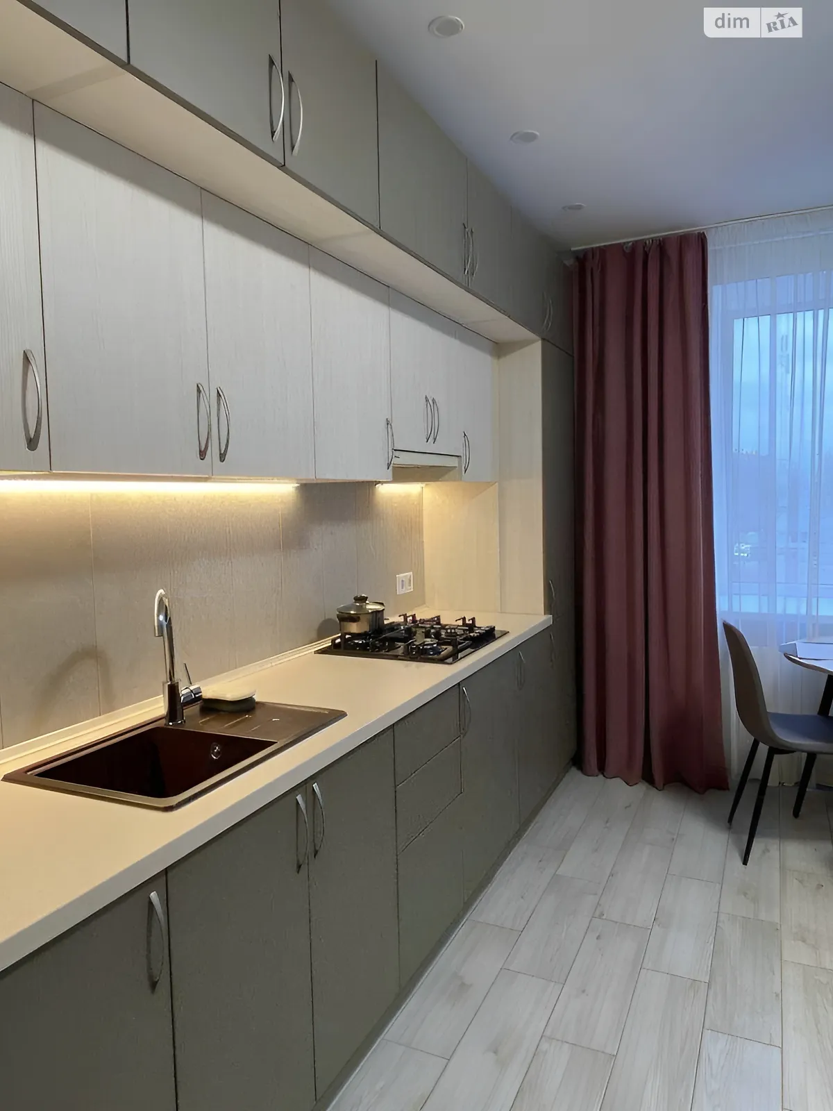 Продается 1-комнатная квартира 52.7 кв. м в Днепре, бул. Славы, 45Д - фото 1