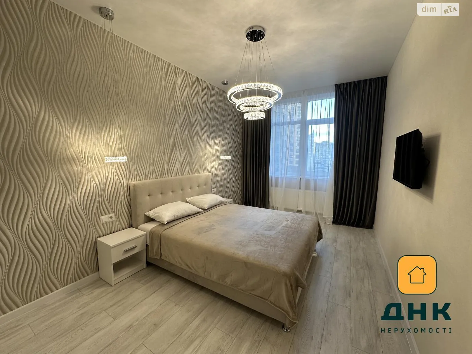 Продається 1-кімнатна квартира 41 кв. м у Одесі, пров. Курортний, 1 - фото 1