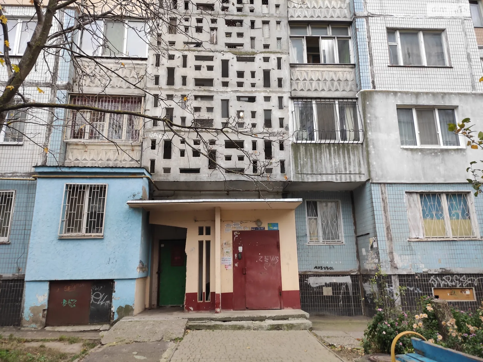 Продається 2-кімнатна квартира 48 кв. м у Одесі, вул. Сім'ї Глодан(Ільфа і Петрова), 57/1 - фото 1
