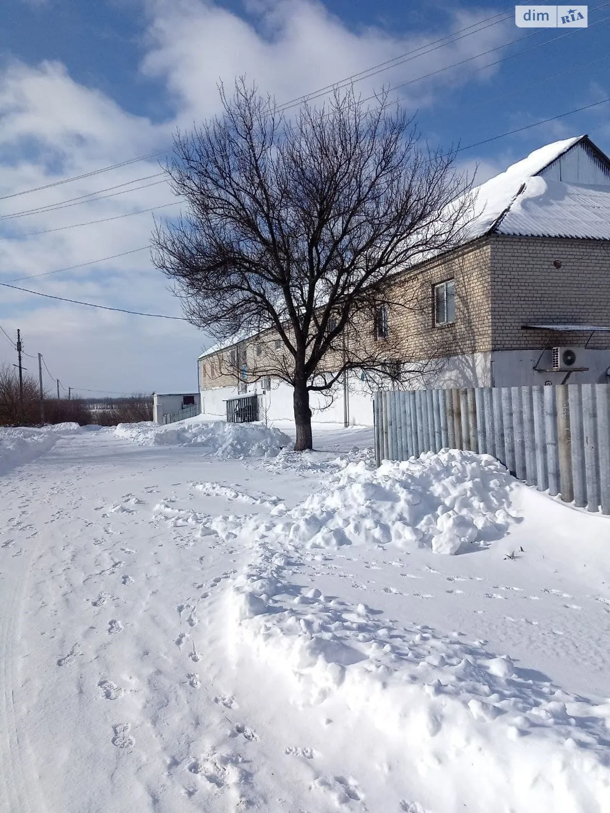 Продается объект сферы услуг 1360 кв. м в 2-этажном здании, цена: 80000 $ - фото 1
