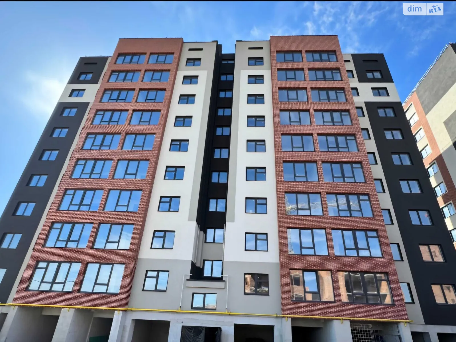 Продається 1-кімнатна квартира 43 кв. м у Хмельницькому, вул. Січових Стрільців - фото 1