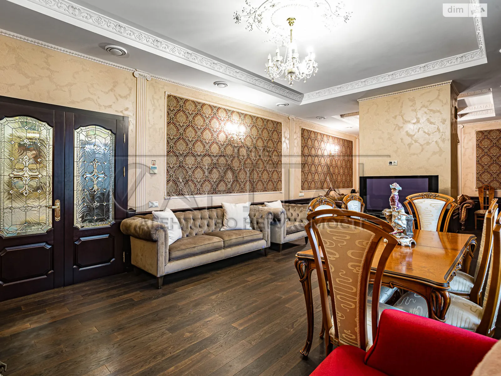 Продається будинок 2 поверховий 300 кв. м з каміном, цена: 650000 $ - фото 1