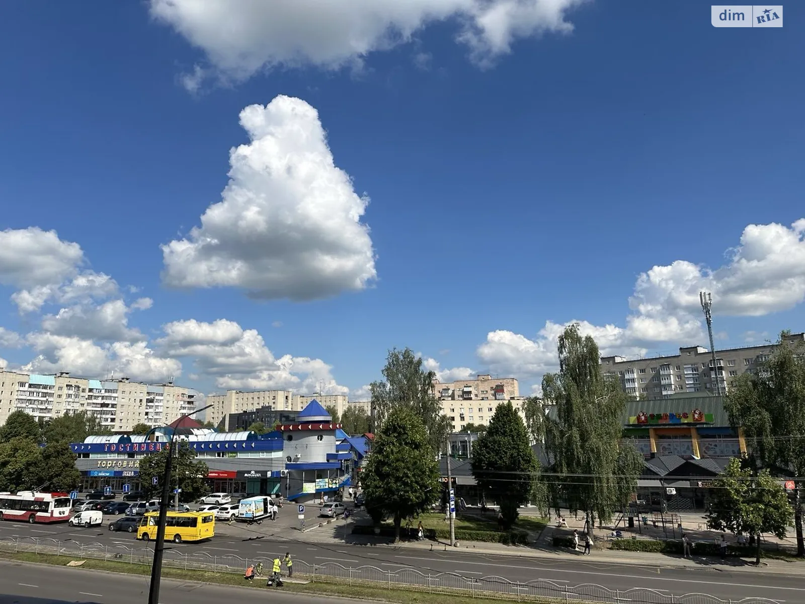 Сдается в аренду офис 21.3 кв. м в бизнес-центре, цена: 12500 грн - фото 1