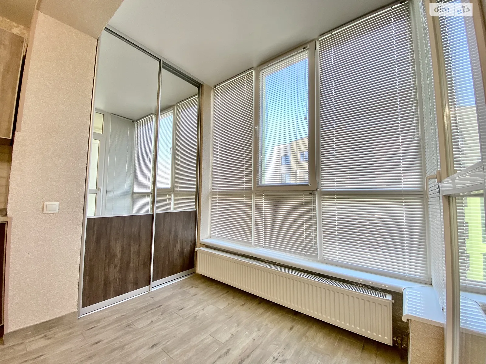 Продается 1-комнатная квартира 56 кв. м в Виннице, ул. Праведников мира(Максимовича), 45А - фото 1