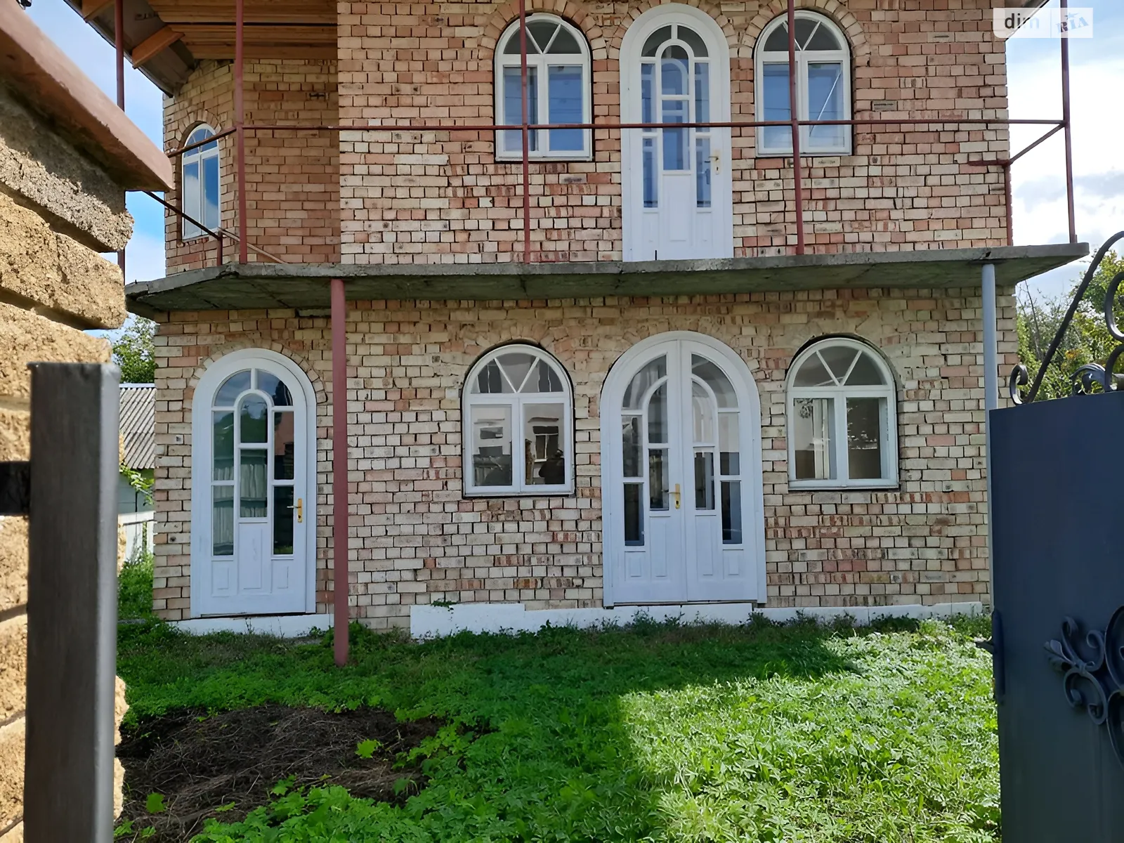 Продається будинок 2 поверховий 168 кв. м з подвалом, цена: 52000 $ - фото 1