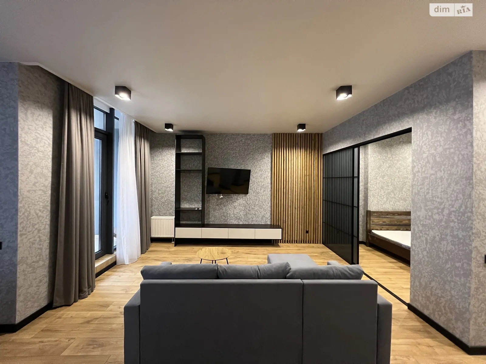 Продается 1-комнатная квартира 64 кв. м в Одессе, Фонтанская дор., 77А - фото 1