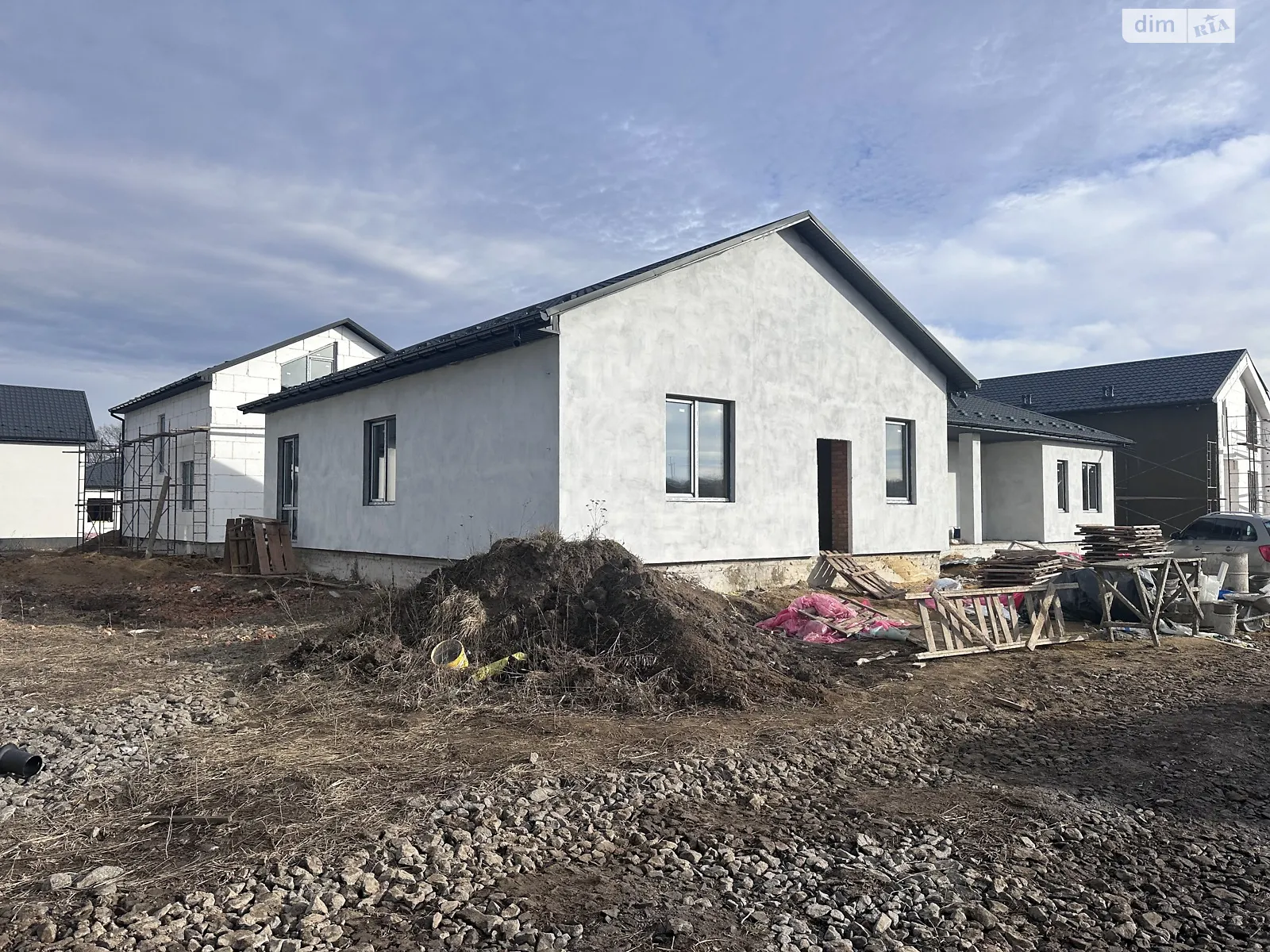 Продается одноэтажный дом 88 кв. м с беседкой, цена: 75000 $ - фото 1
