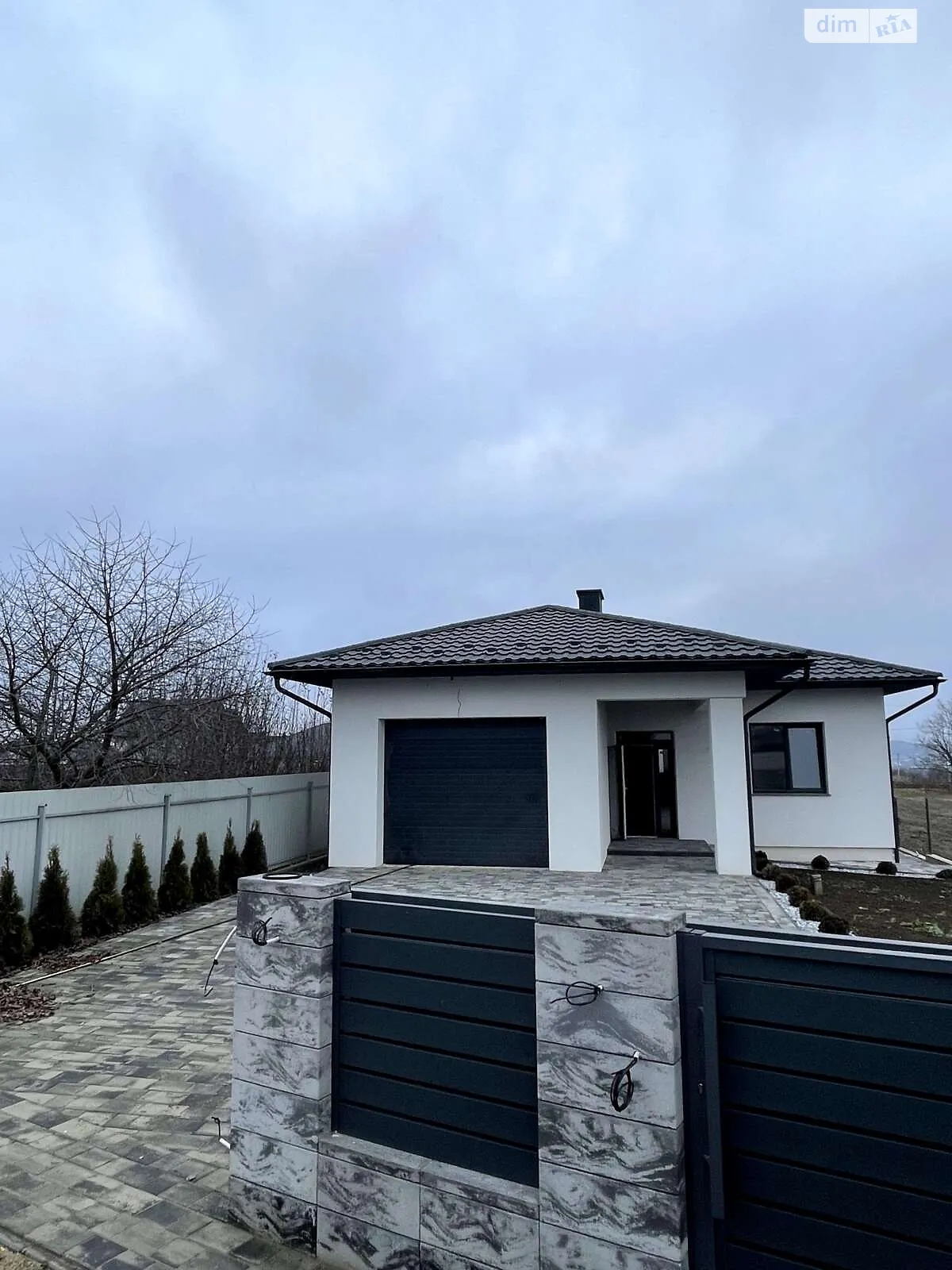 Продается одноэтажный дом 164 кв. м с беседкой, цена: 120000 $ - фото 1