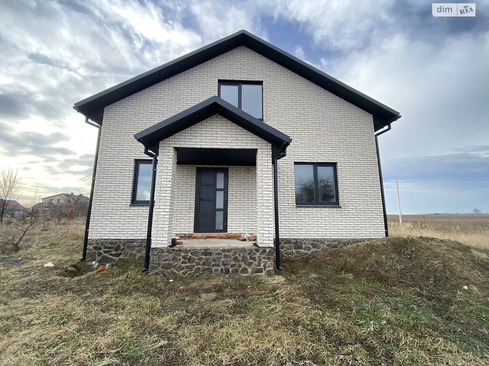 Продається будинок 2 поверховий 110 кв. м з подвалом, цена: 80000 $ - фото 1