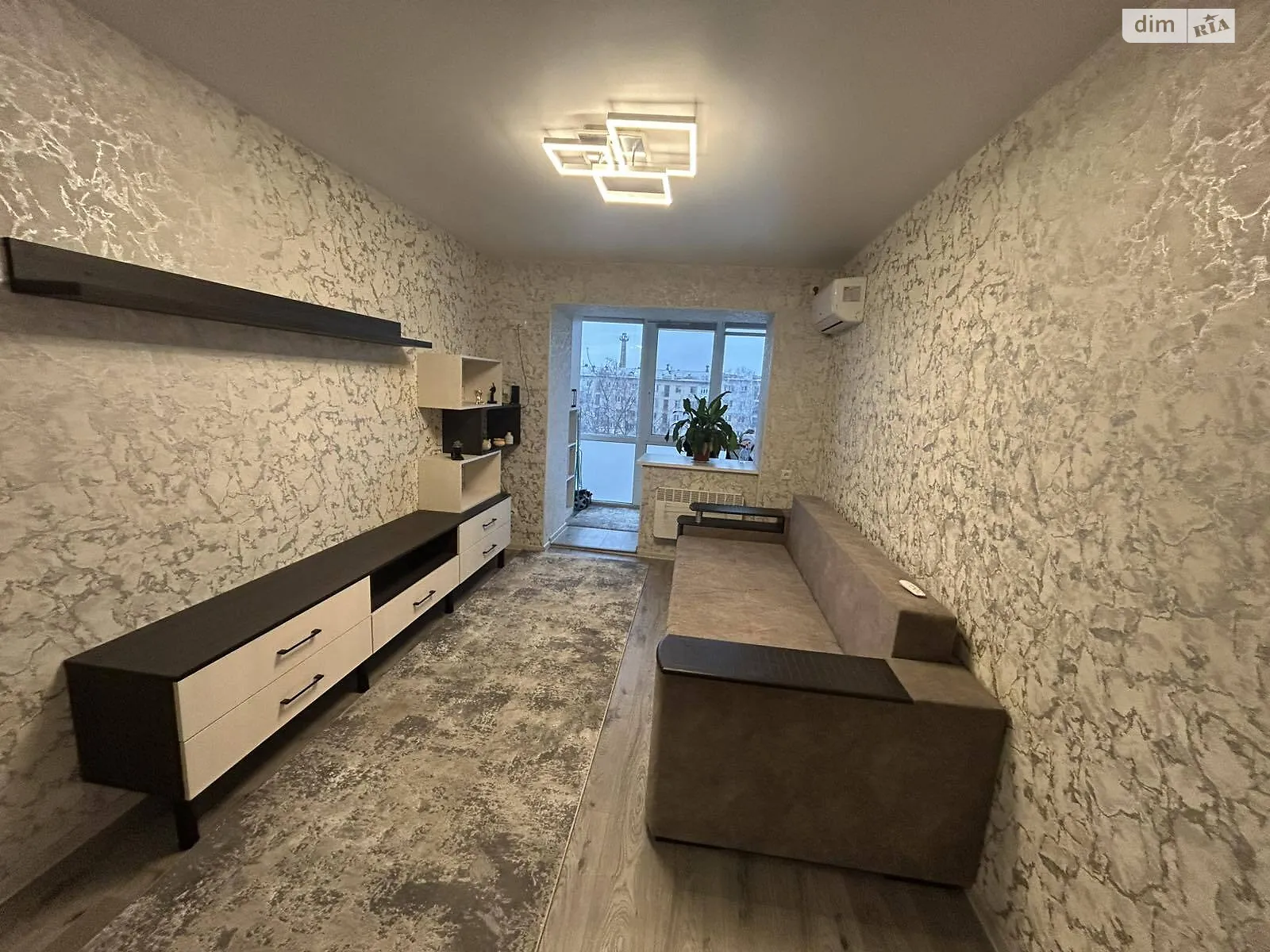 Продается 2-комнатная квартира 57.1 кв. м в Змиеве, цена: 26000 $ - фото 1