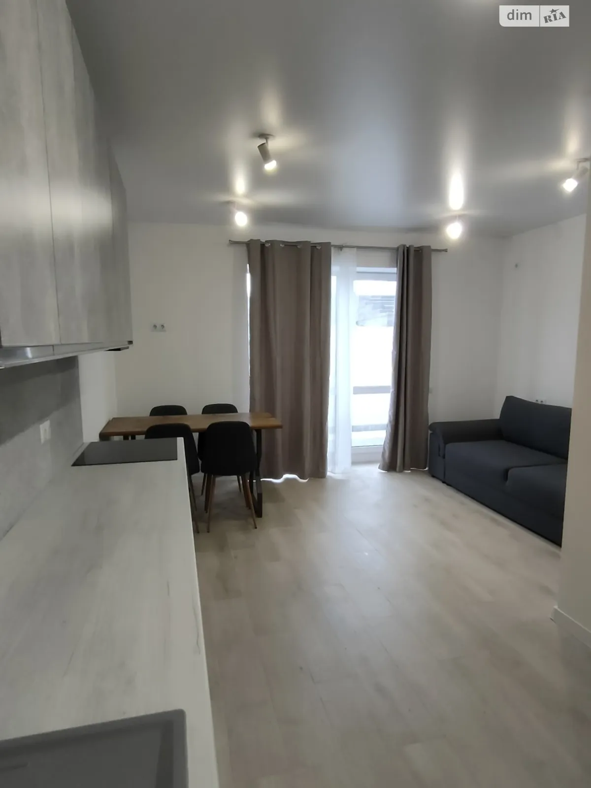 Продається 1-кімнатна квартира 32 кв. м у Гостомелі, вул. Молодіжна - фото 1