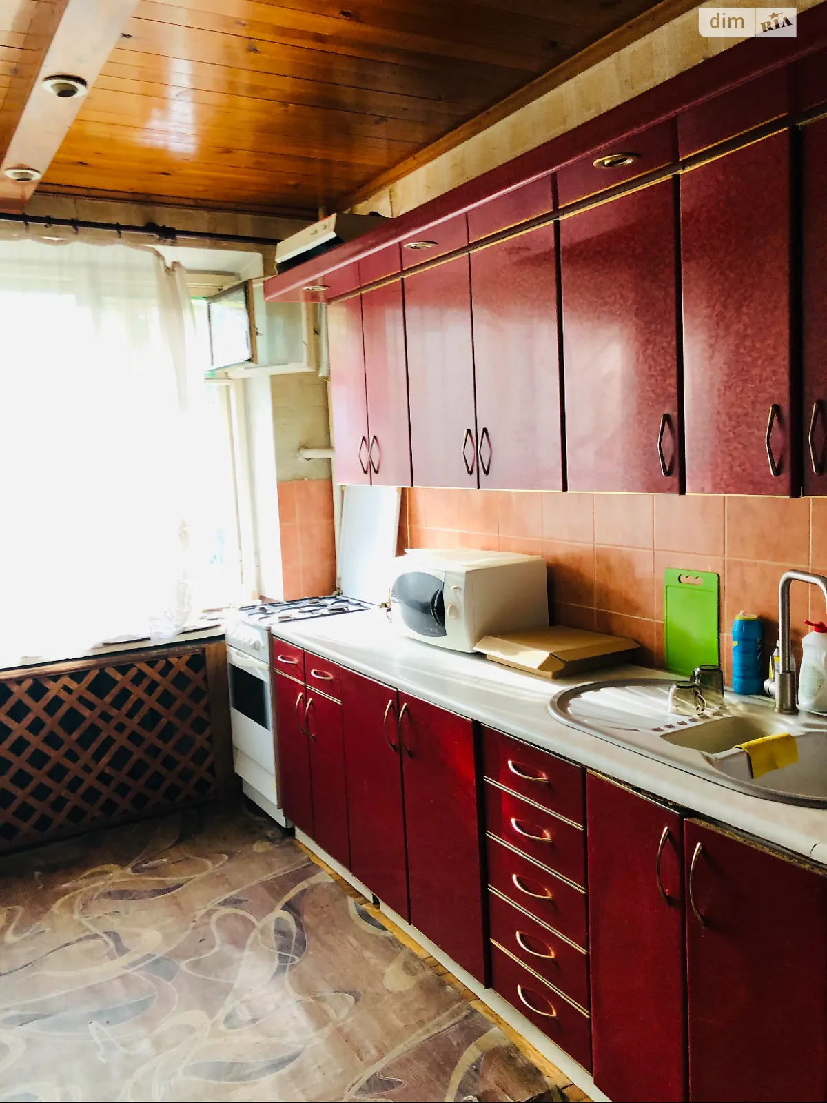 Здається в оренду кімната 80 кв. м у Тернополі, цена: 3000 грн - фото 1
