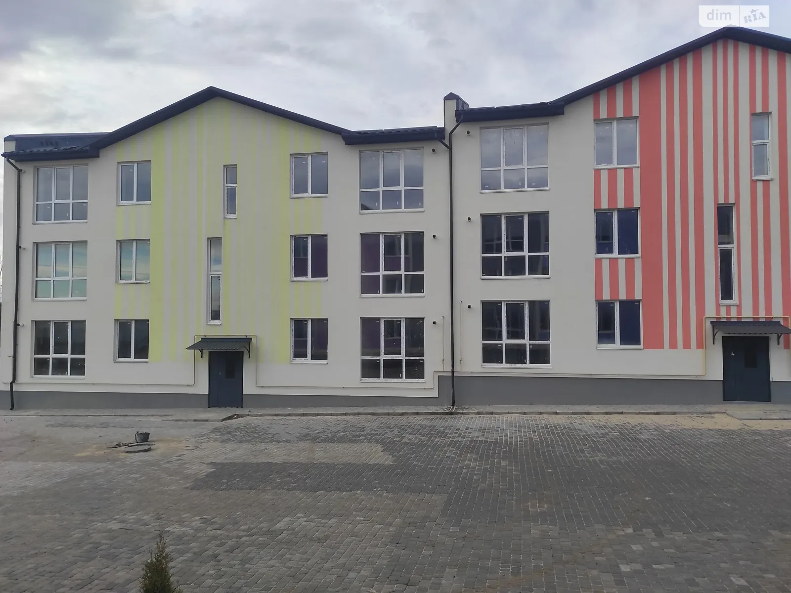 Продается 2-комнатная квартира 52 кв. м в Виннице, ул. Родниковая, 3 - фото 1