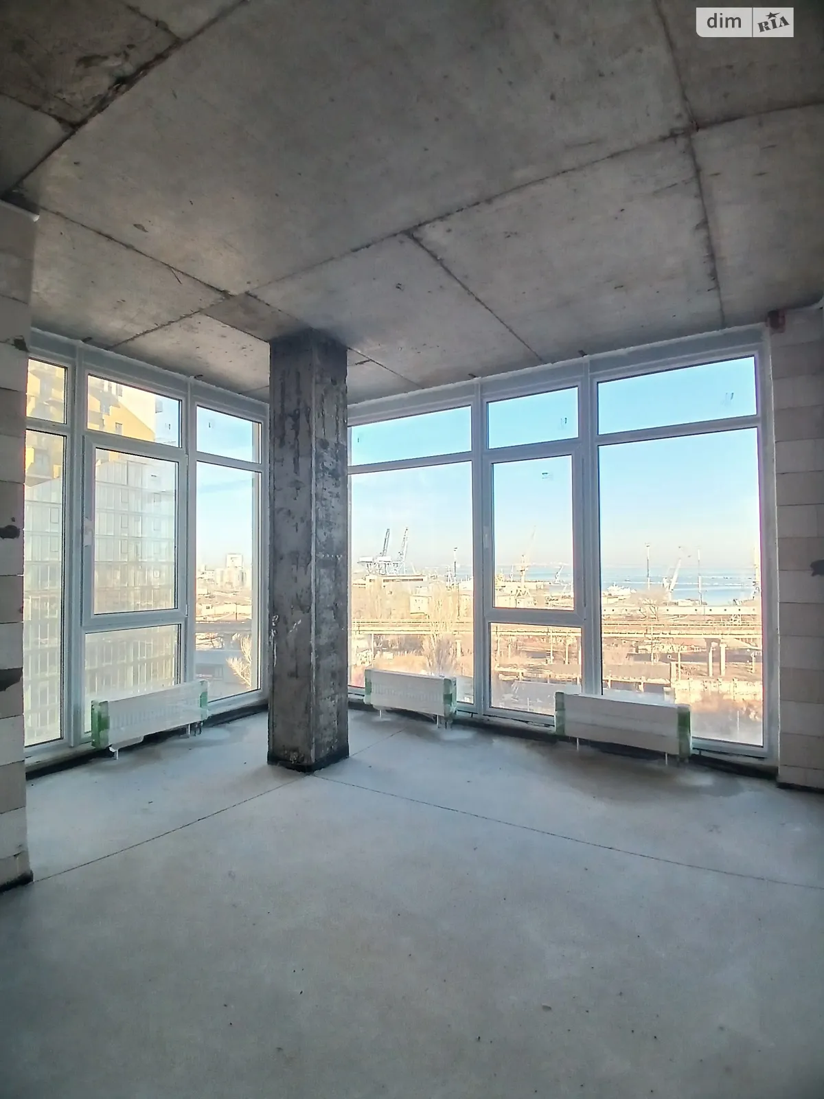 Продается 2-комнатная квартира 55 кв. м в Одессе, ул. Софиевская, 1Б - фото 1
