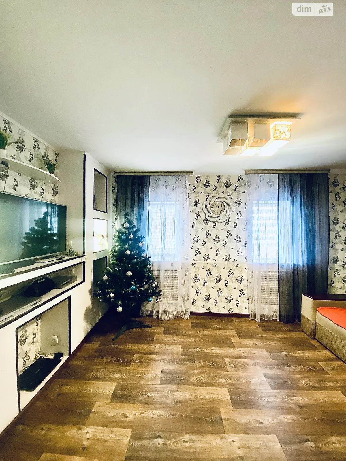 Продается одноэтажный дом 51.2 кв. м с садом, цена: 70000 $ - фото 1