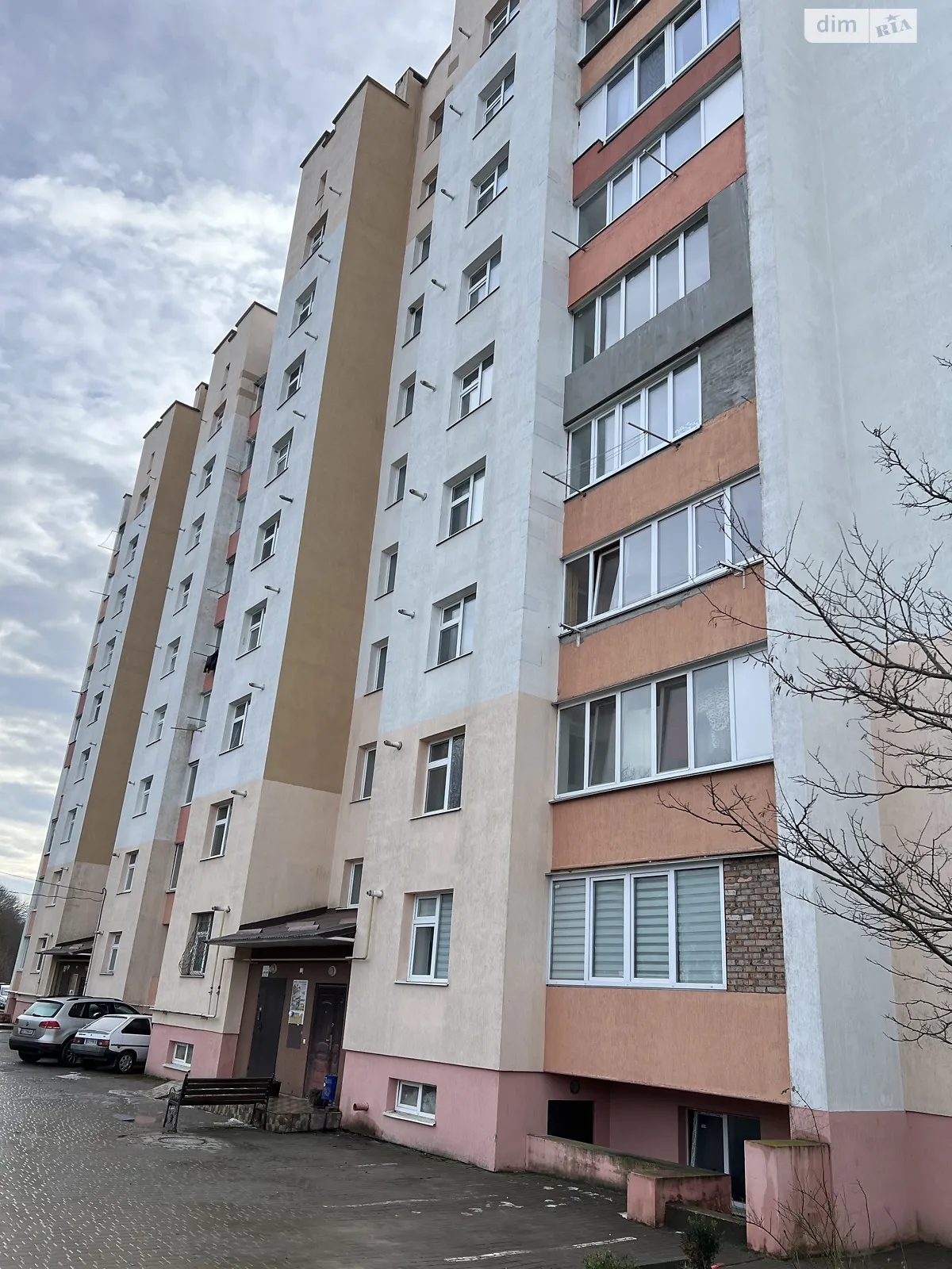 Продається 2-кімнатна квартира 64 кв. м у  - фото 2