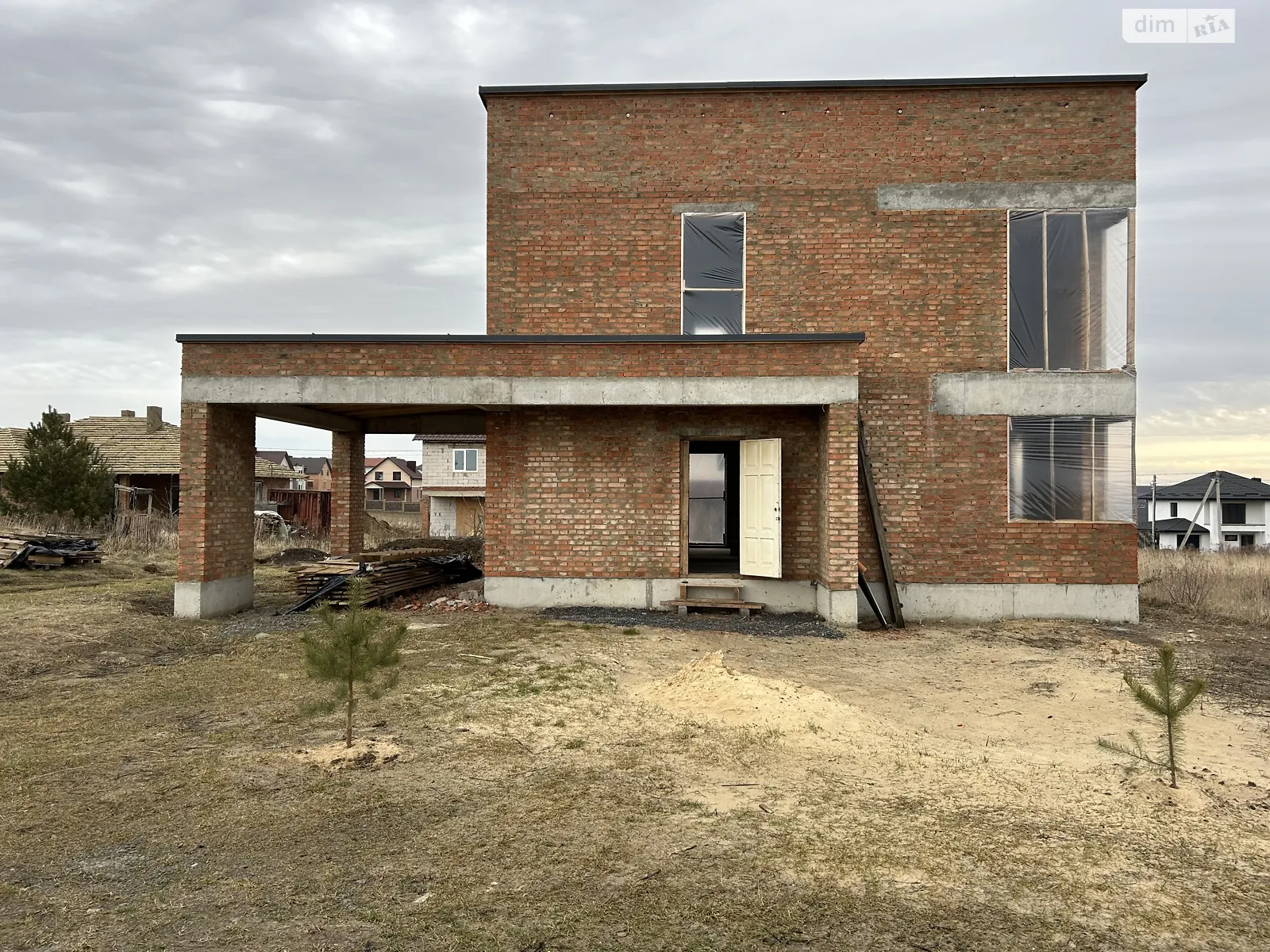 Продается дом на 2 этажа 154 кв. м с верандой, цена: 80000 $ - фото 1