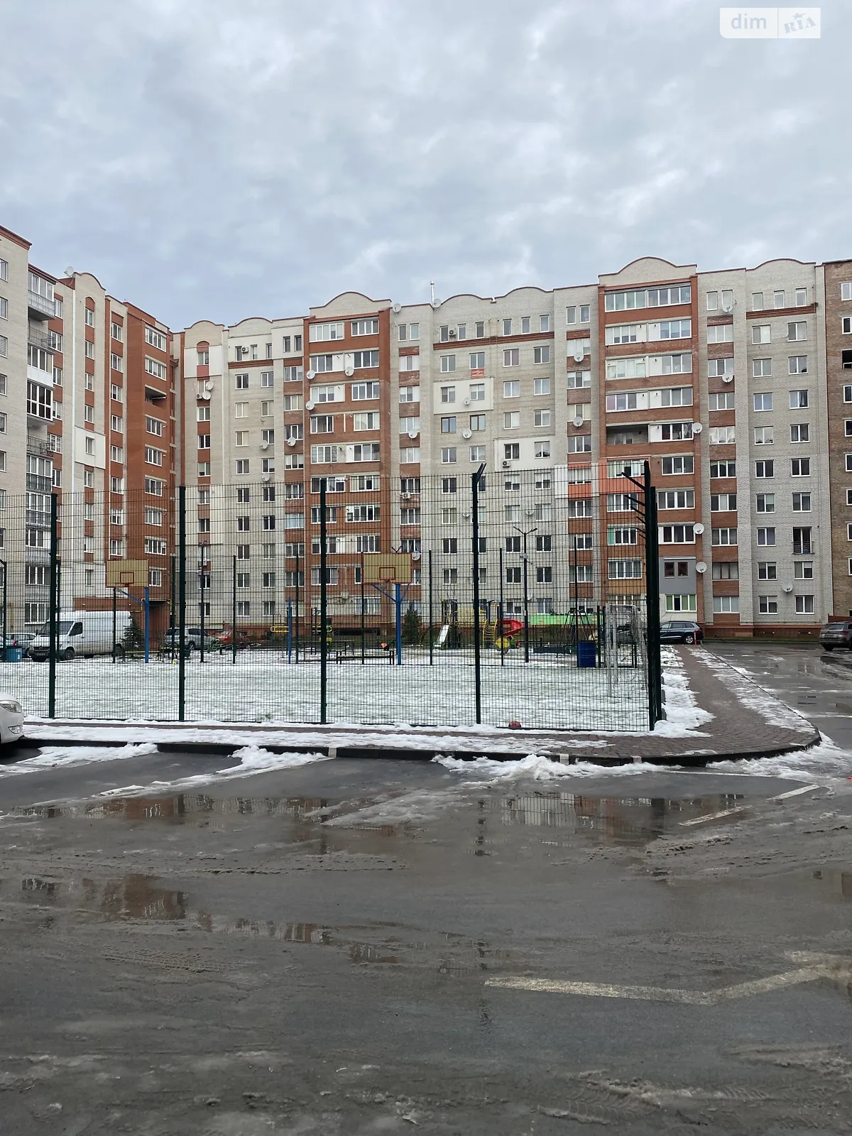 3-комнатная квартира 88 кв. м в Тернополе, ул. Гаевая, 8А - фото 1