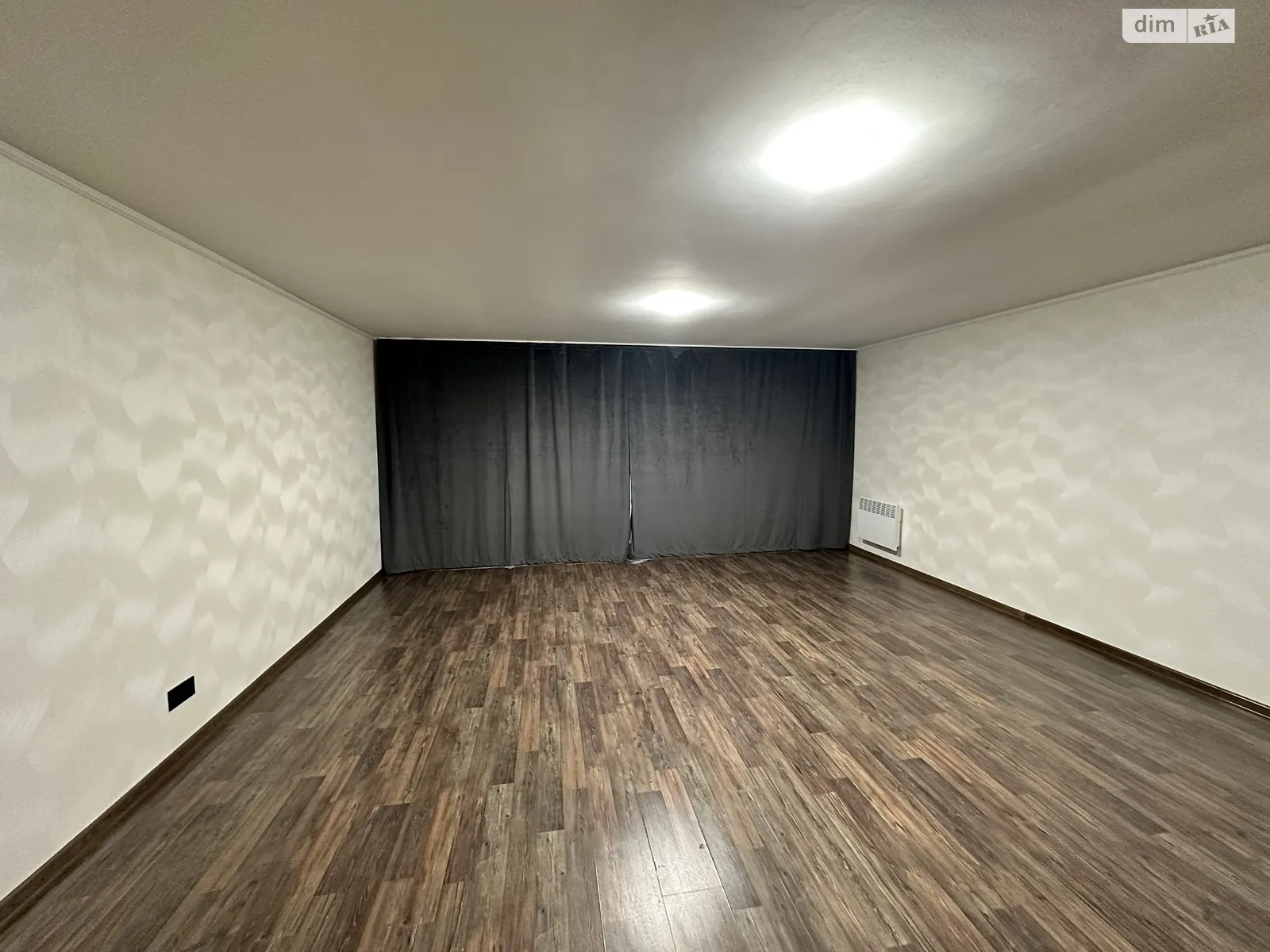 Здається в оренду офіс 45 кв. м в бізнес-центрі, цена: 17000 грн - фото 1