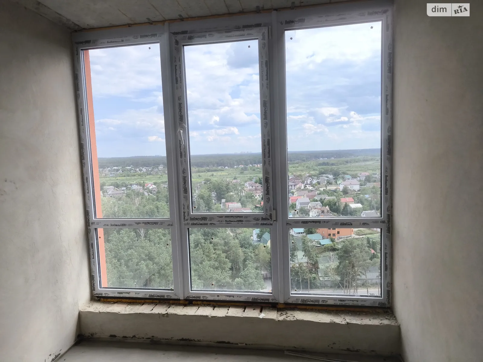 Продается 1-комнатная квартира 46 кв. м в Ирпене - фото 1