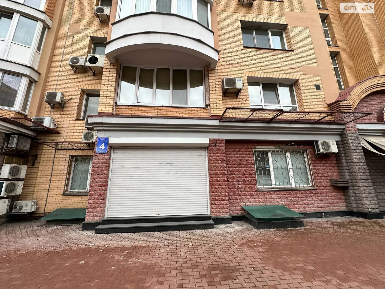 Здається в оренду офіс 120 кв. м в бізнес-центрі, цена: 3000 $ - фото 1