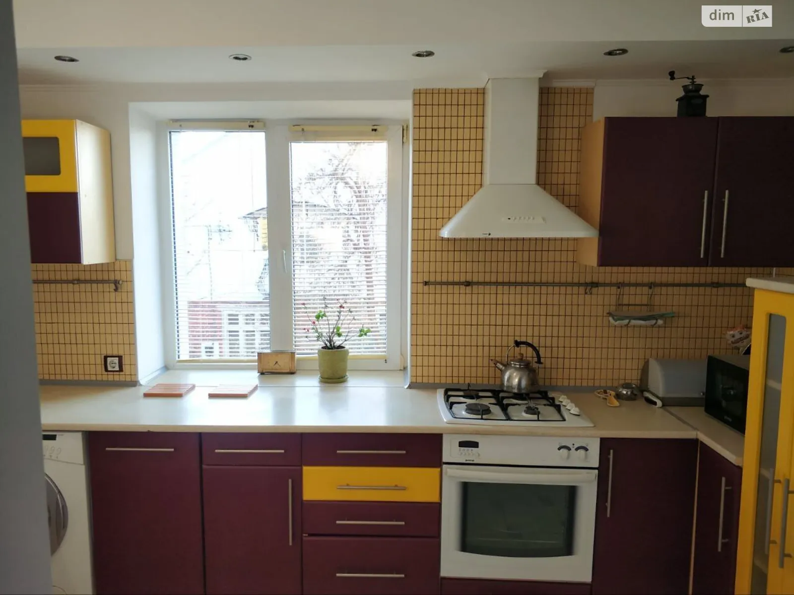 Сдается в аренду комната 52 кв. м в Сокольниках, цена: 5000 грн - фото 1