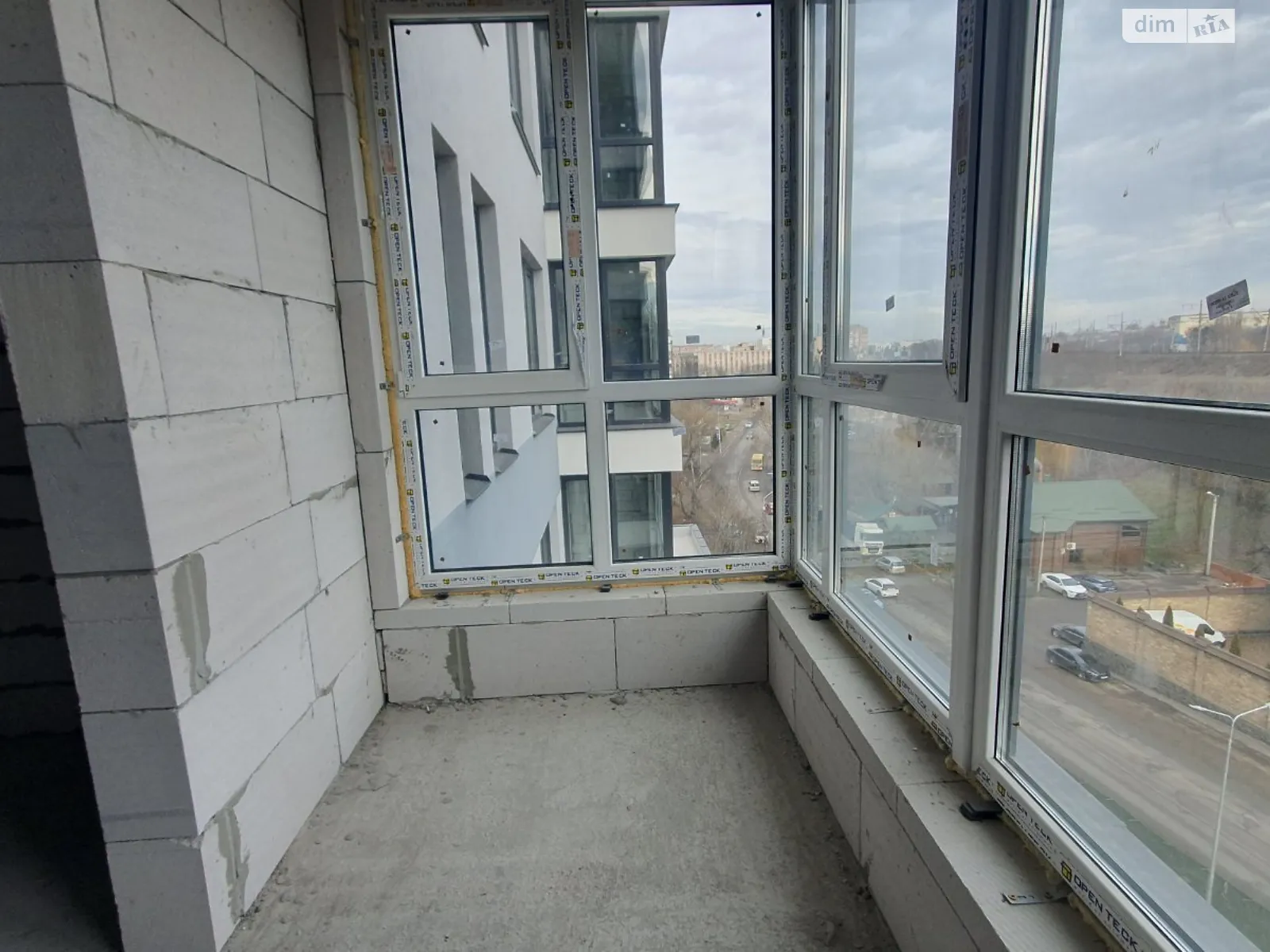 Продается 1-комнатная квартира 54.7 кв. м в Виннице, ул. Привокзальная, 30 - фото 1