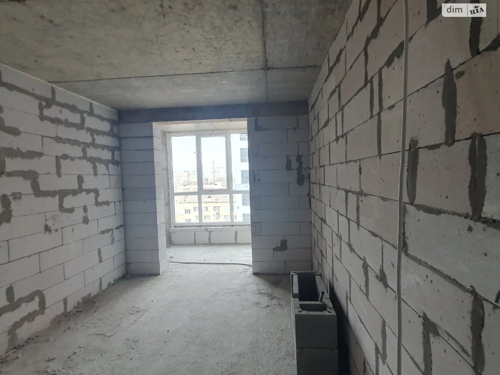 Продается 1-комнатная квартира 52 кв. м в Виннице, ул. Привокзальная, 30 - фото 1