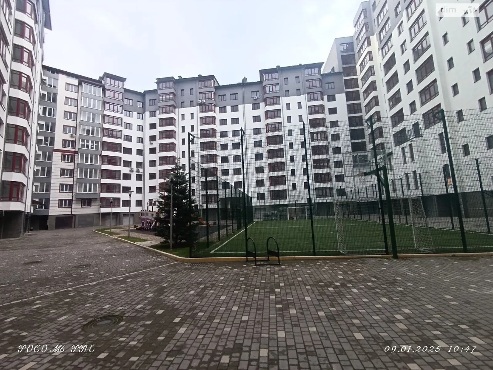 Продается 2-комнатная квартира 66.6 кв. м в Ивано-Франковске, ул. Галицкая, 141Б - фото 1