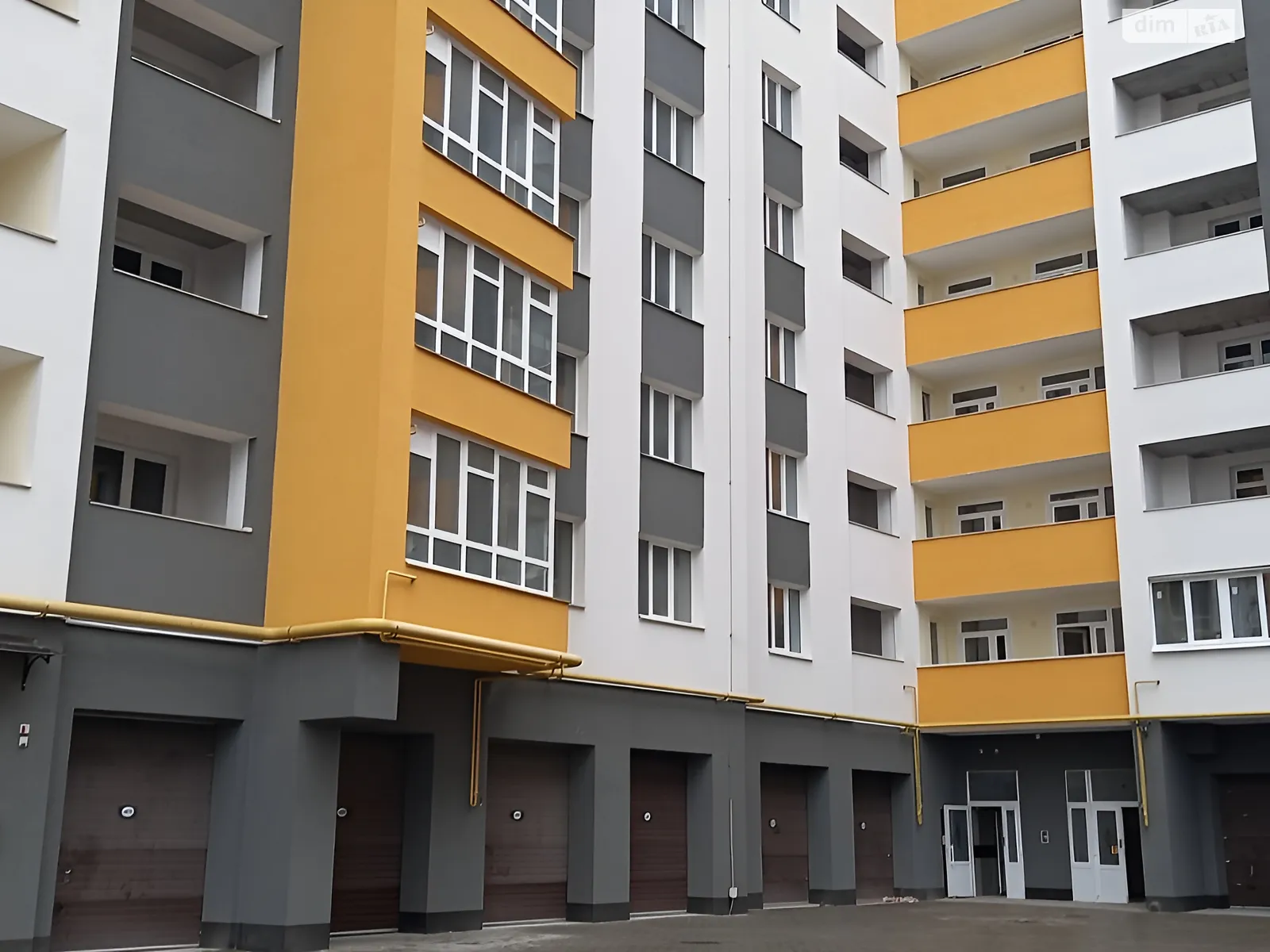 Продается 2-комнатная квартира 80.2 кв. м в Хмельницком, ул. Степана Бандеры - фото 1