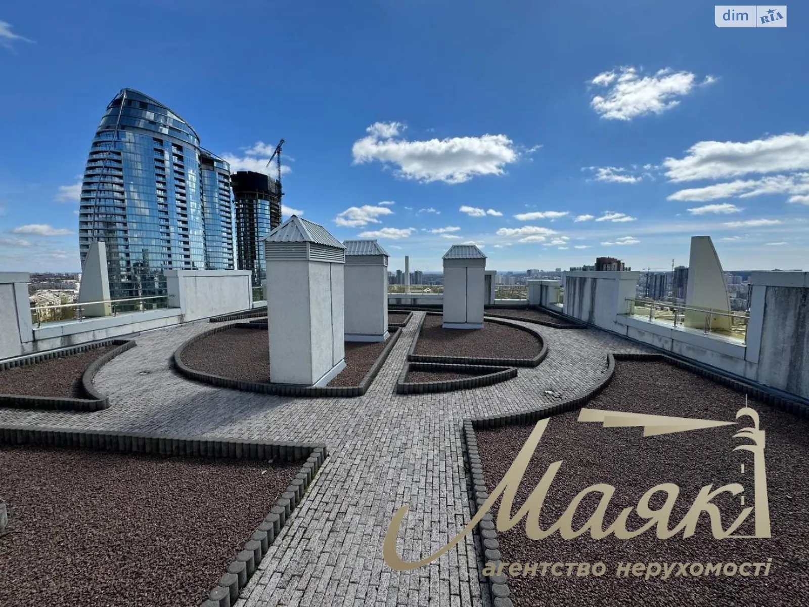 Продається офіс 416 кв. м в бізнес-центрі, цена: 956800 $ - фото 1
