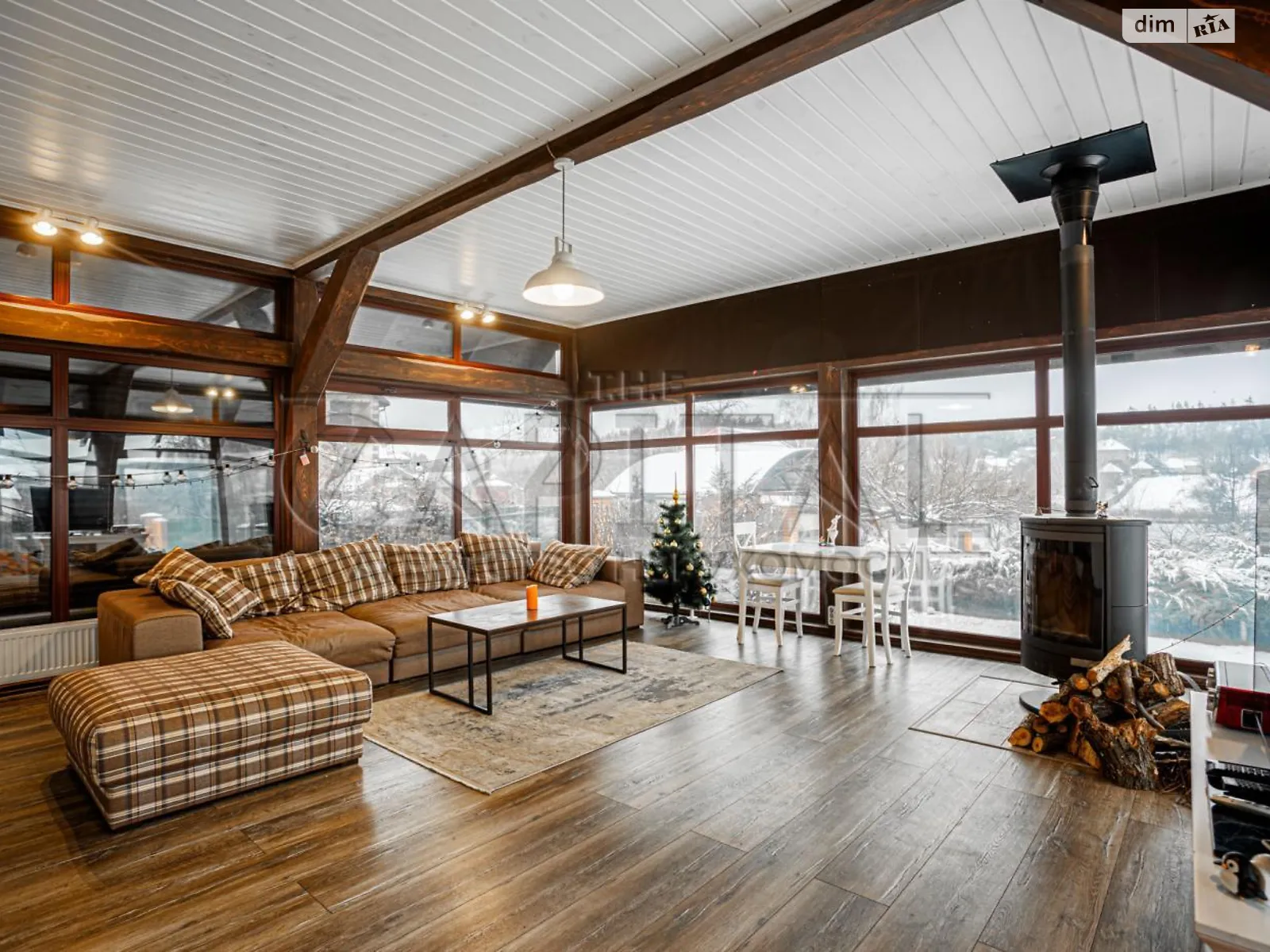 Продается дом на 2 этажа 148.5 кв. м с гаражом, цена: 190000 $ - фото 1