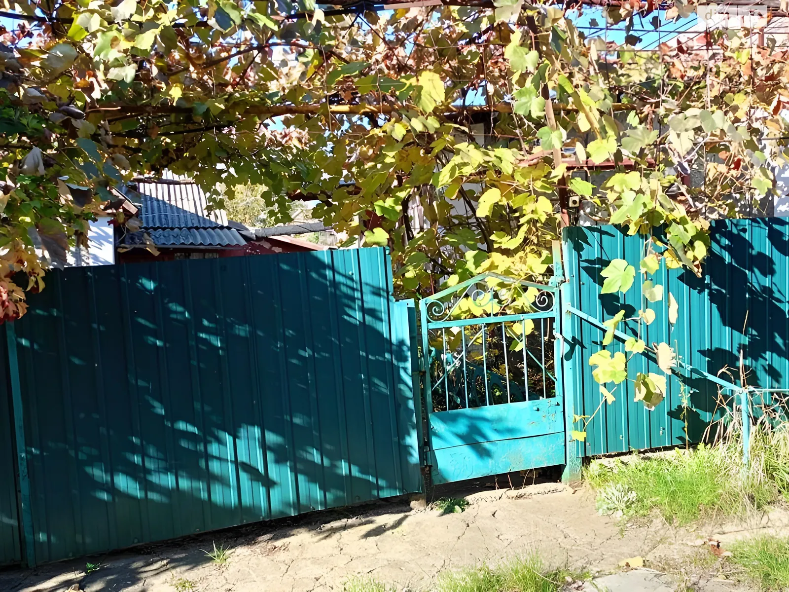 Продається одноповерховий будинок 61.9 кв. м с басейном, цена: 7000 $ - фото 1
