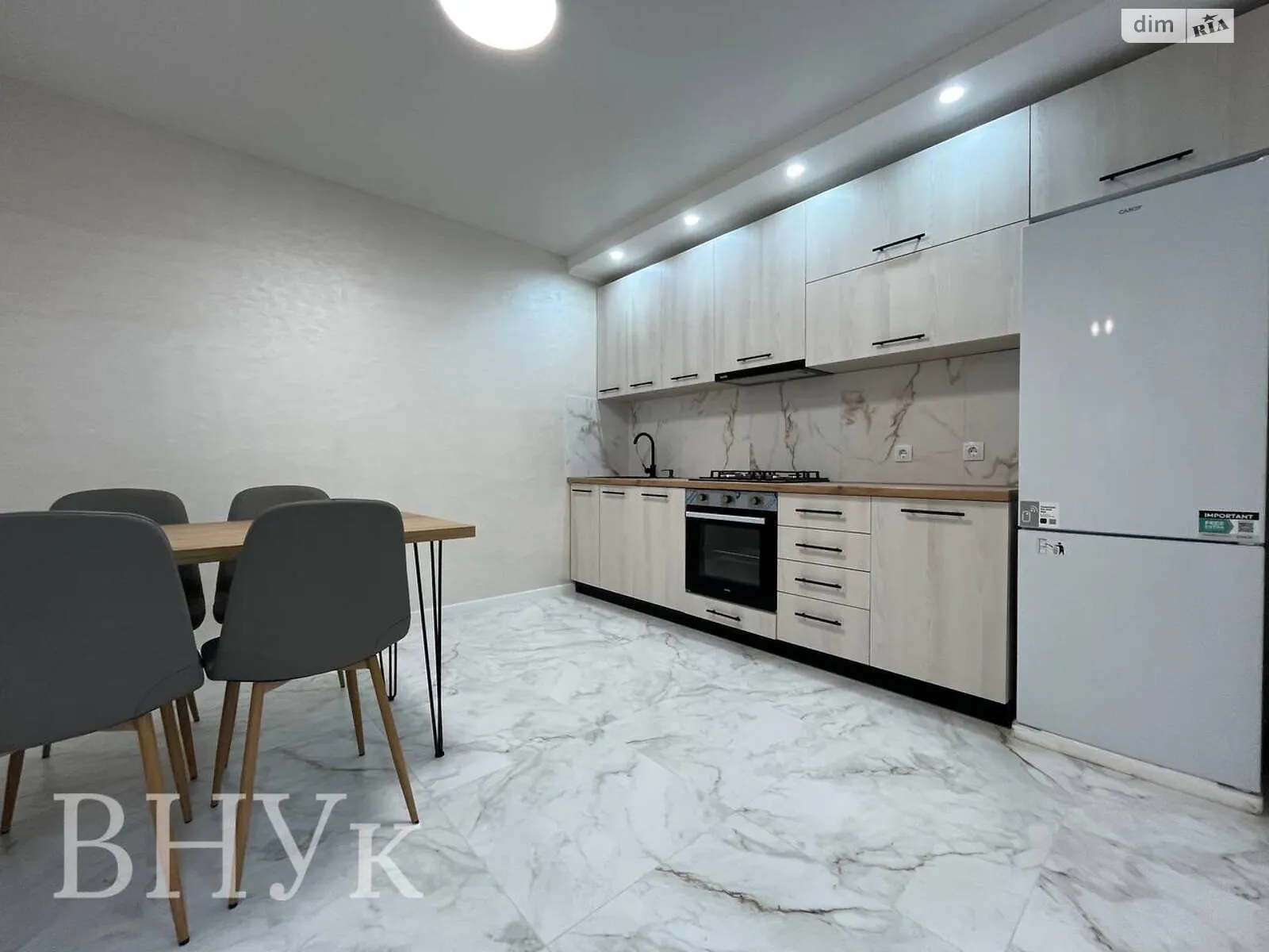 2-кімнатна квартира 65 кв. м у Тернополі, цена: 69500 $ - фото 1