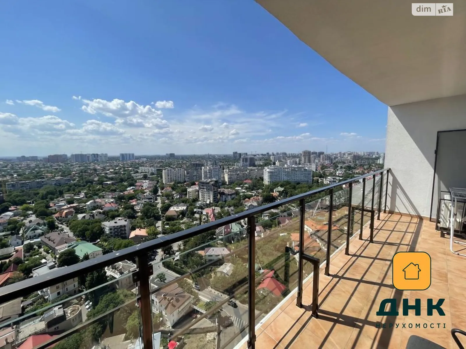 Продається 1-кімнатна квартира 41 кв. м у Одесі, вул. Валерія Самофалова, 16А корпус 3 - фото 1