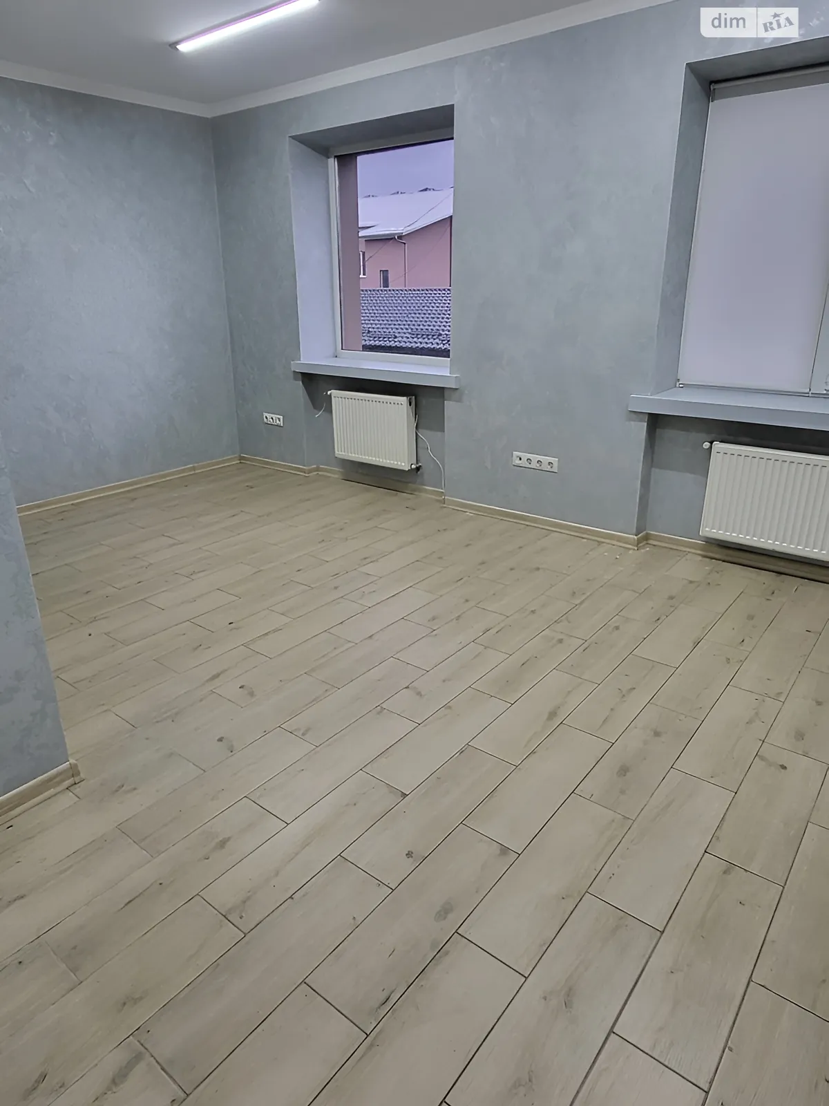 Сдается в аренду офис 18 кв. м в бизнес-центре, цена: 4500 грн - фото 1