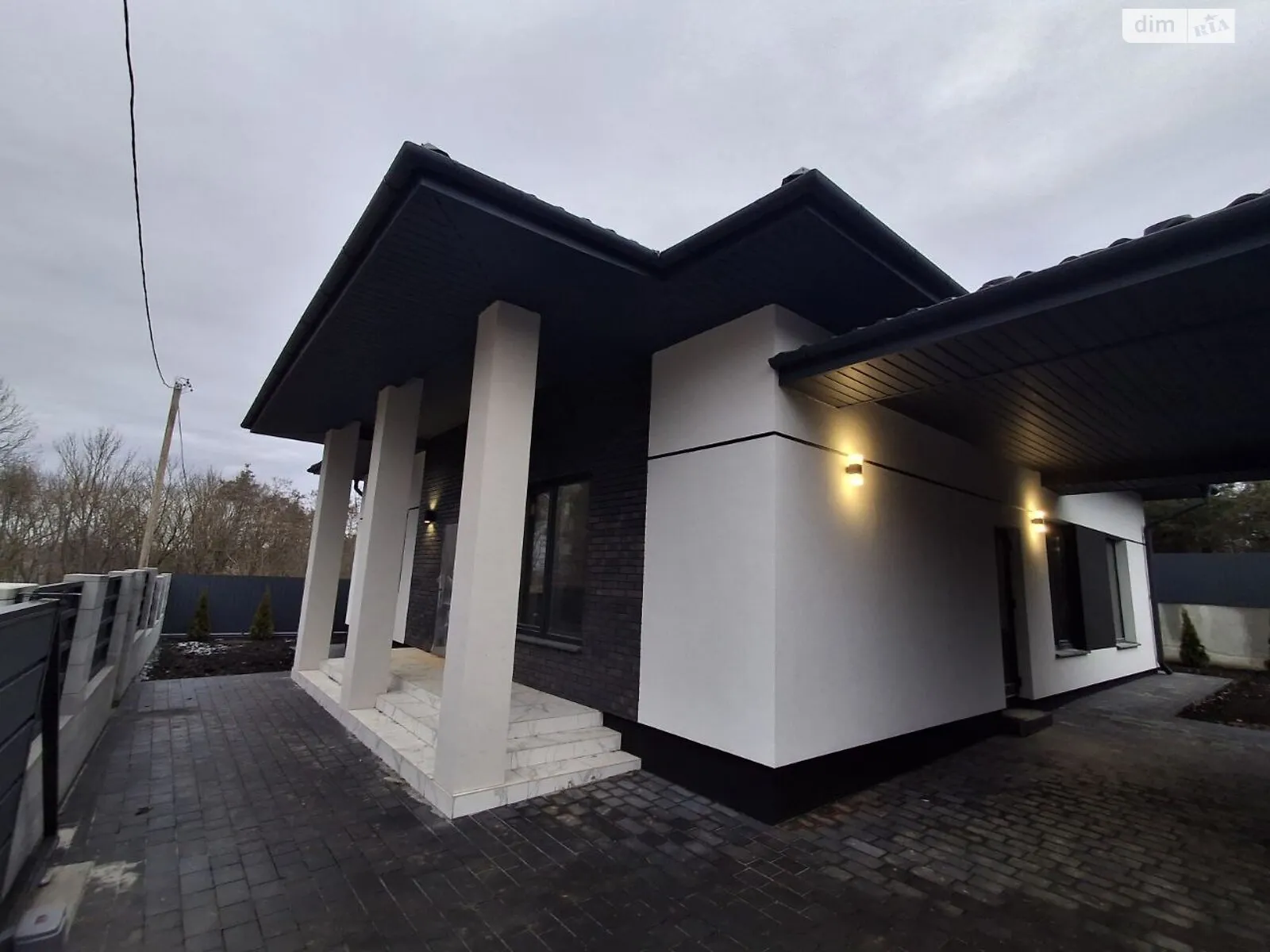 Продається одноповерховий будинок 105 кв. м з бесідкою, цена: 93000 $ - фото 1