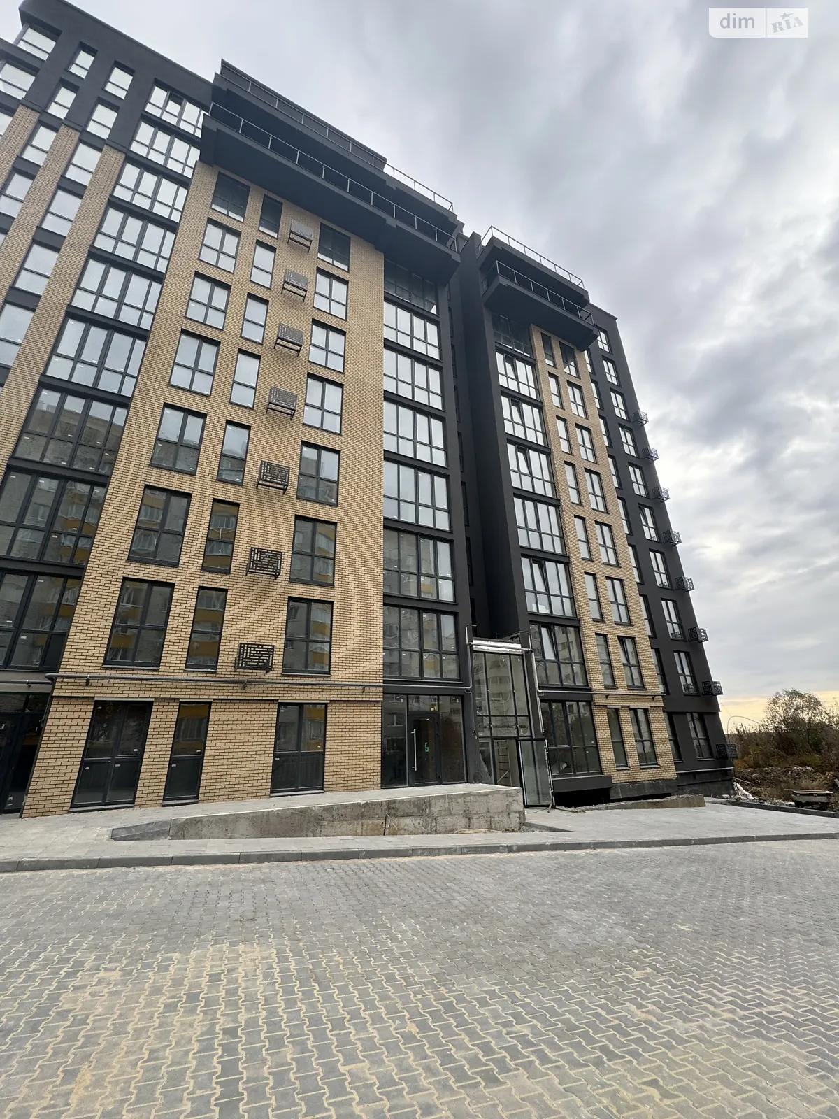 Продається 2-кімнатна квартира 66.96 кв. м у Хмельницькому, просп. Миру, 96 - фото 1