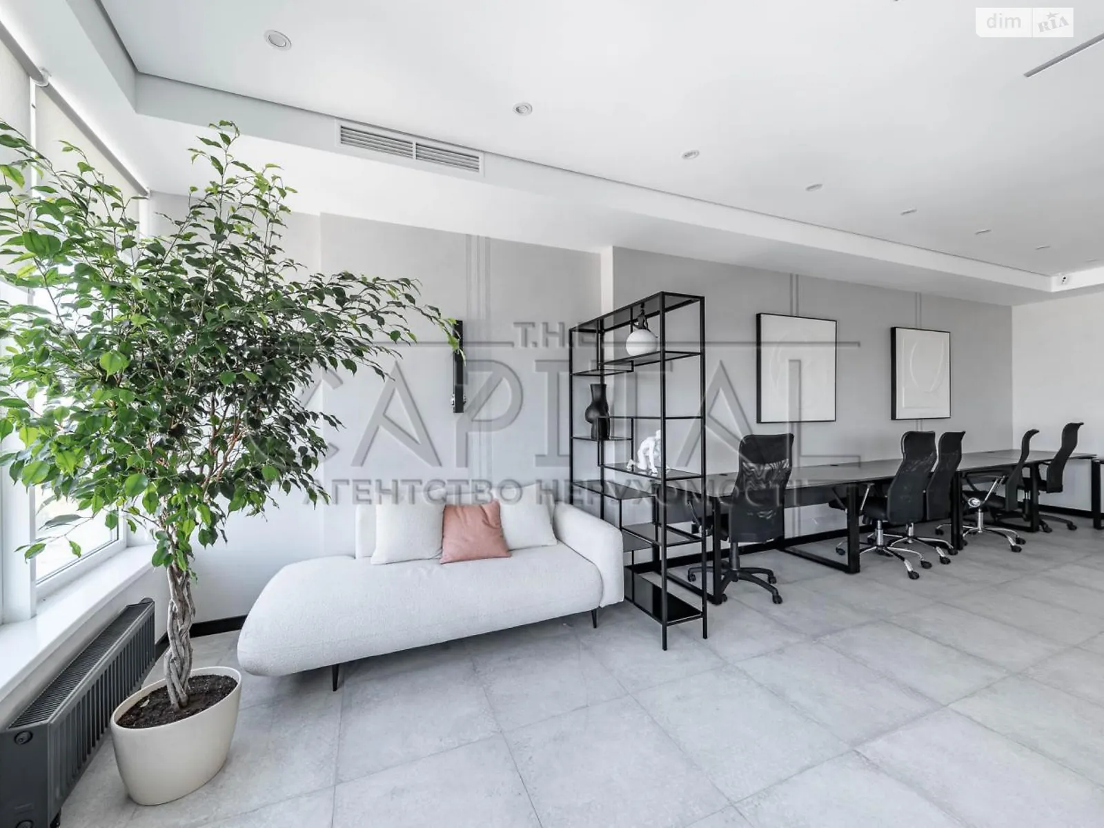 Здається в оренду офіс 131 кв. м в бізнес-центрі, цена: 2900 $ - фото 1