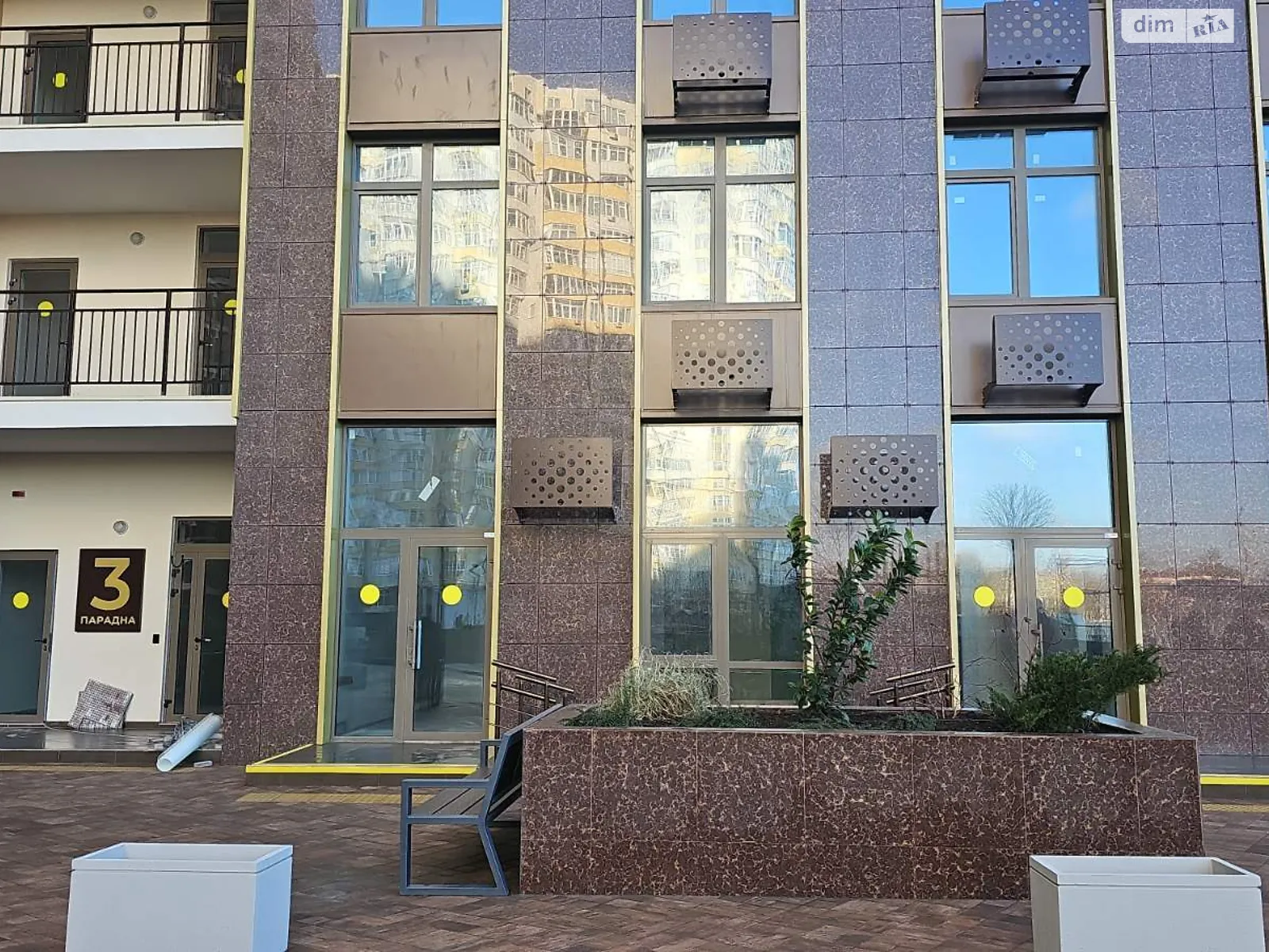 Продається приміщення вільного призначення 46.3 кв. м в 25-поверховій будівлі, цена: 125000 $ - фото 1