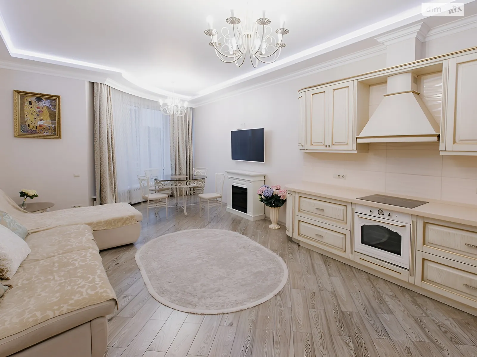 Продается 3-комнатная квартира 120.1 кв. м в Киеве, ул. Антоновича(Горького), 131 - фото 1
