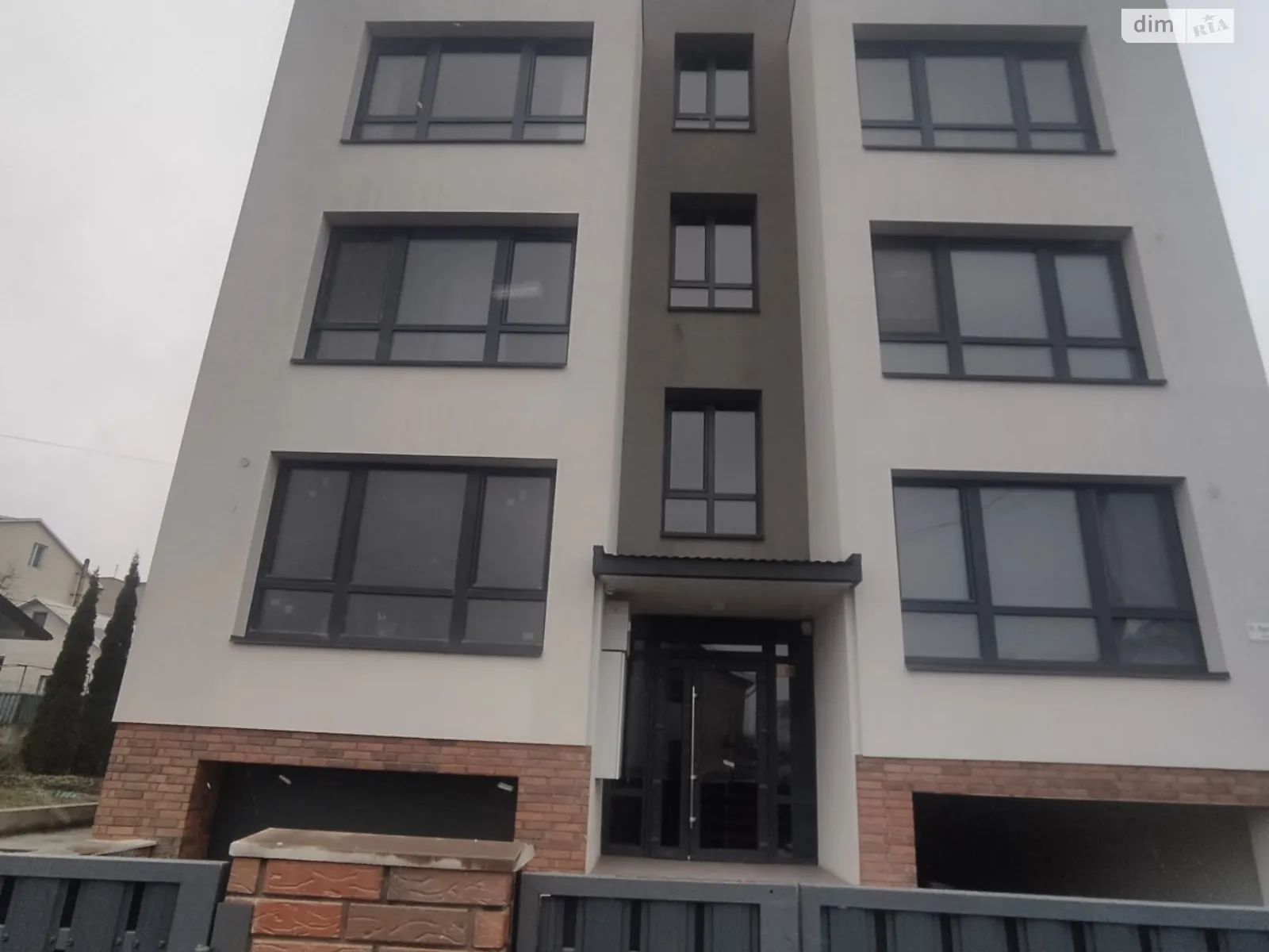 2-кімнатна квартира 70 кв. м у Тернополі, вул. Яремчука Назарія - фото 1