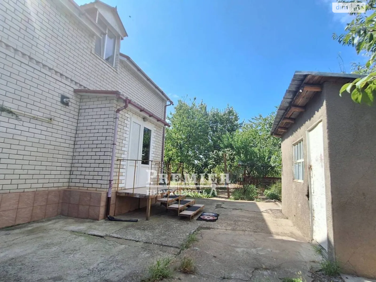 Продается дом на 2 этажа 126 кв. м с камином, цена: 60000 $ - фото 1