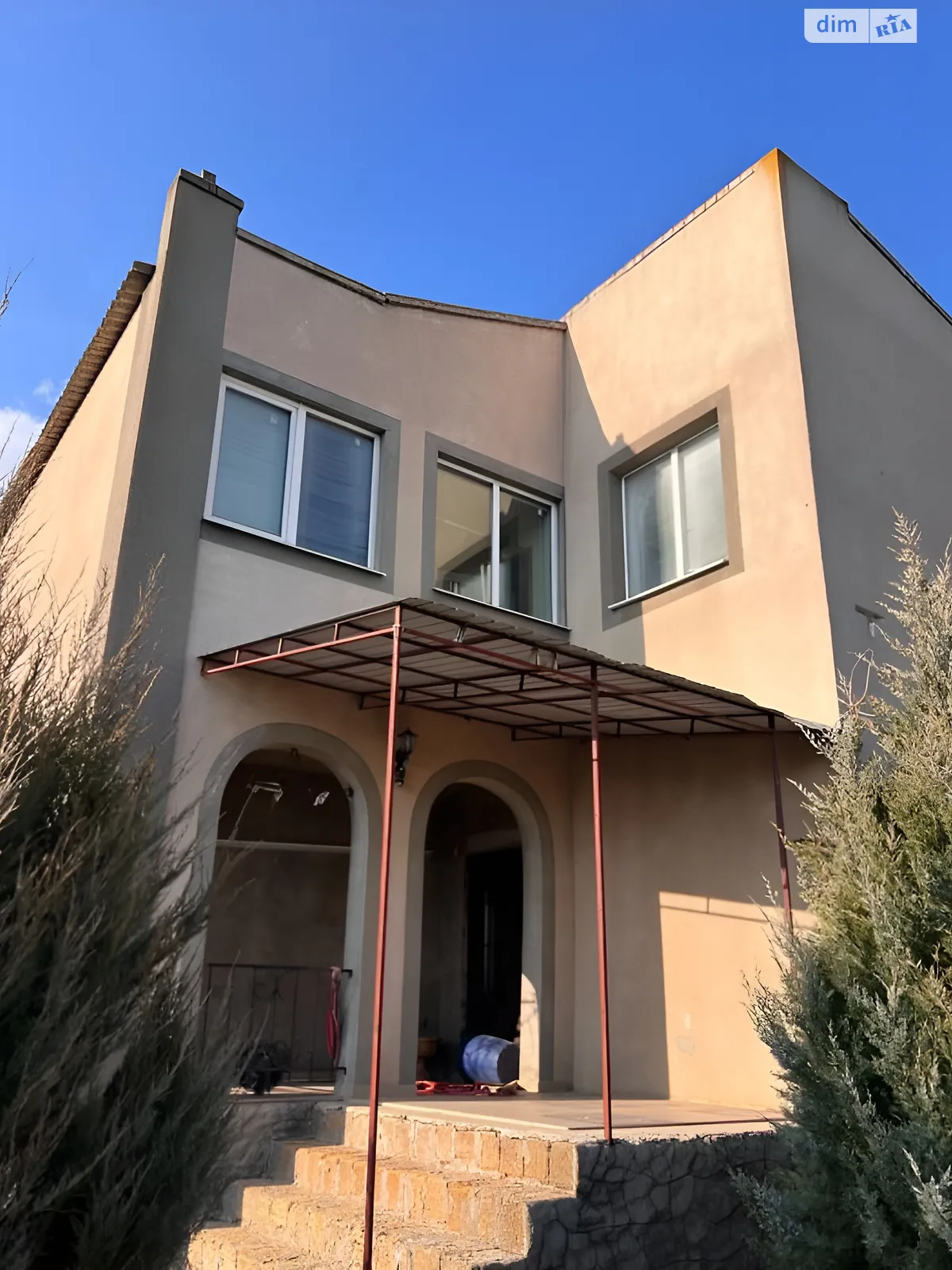 Продається будинок 2 поверховий 180 кв. м з гаражем, цена: 40000 $ - фото 1