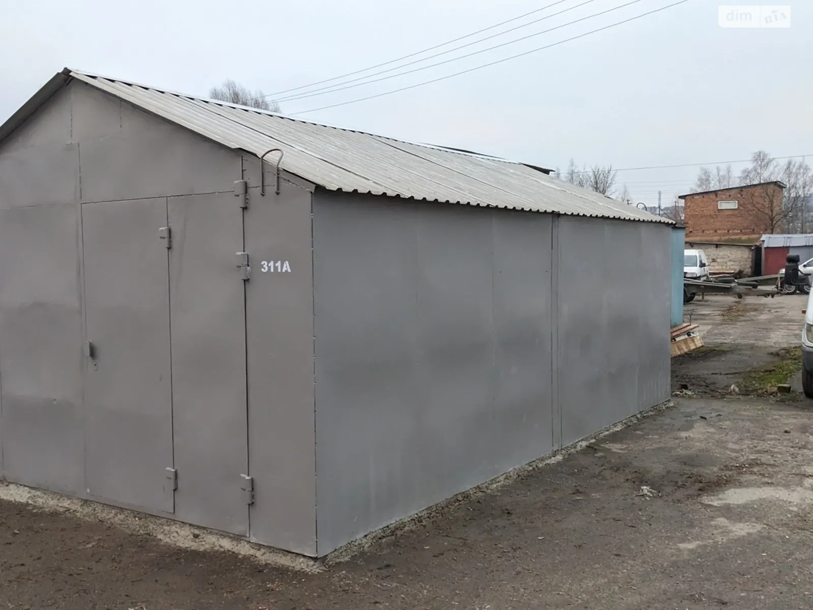 Продається місце в гаражному кооперативі під легкове авто на 25 кв. м, цена: 3950 $ - фото 1